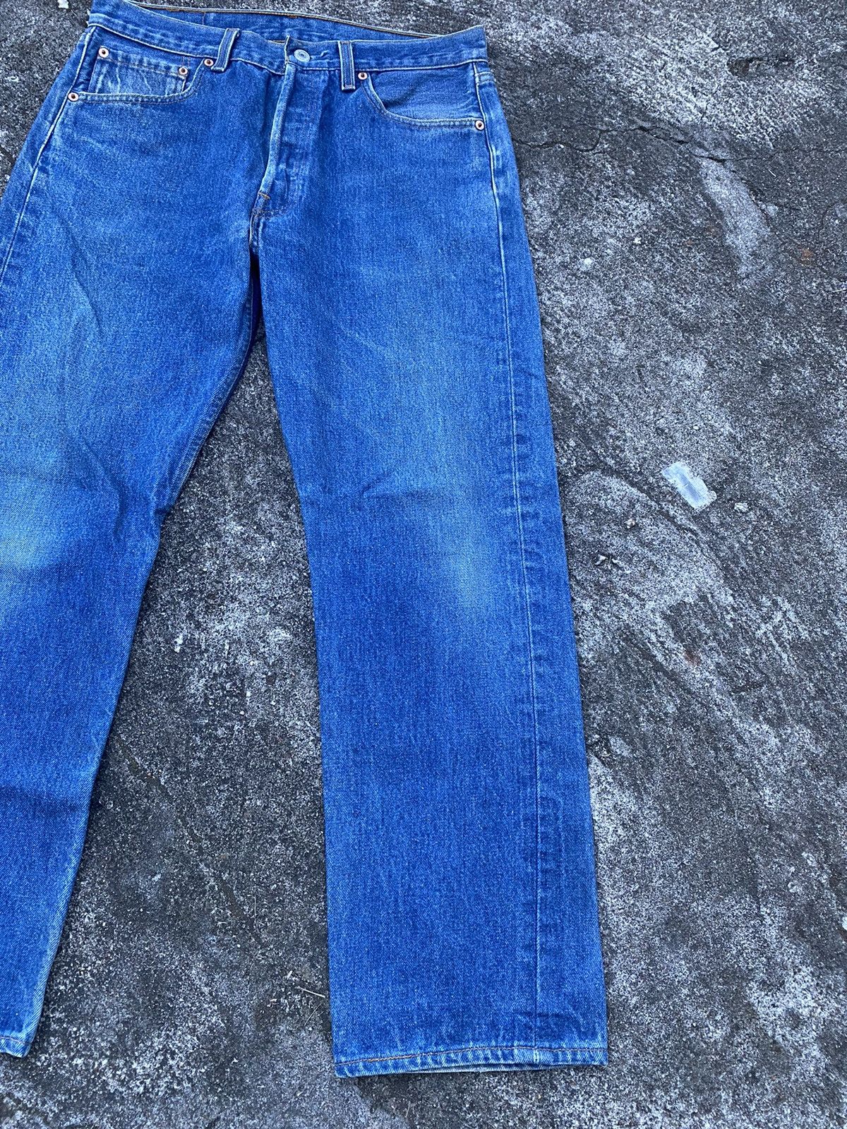 Levi's 90s Vintage Levis 501 Buttonfly Size US 32 / EU 48 - 4 Thumbnail