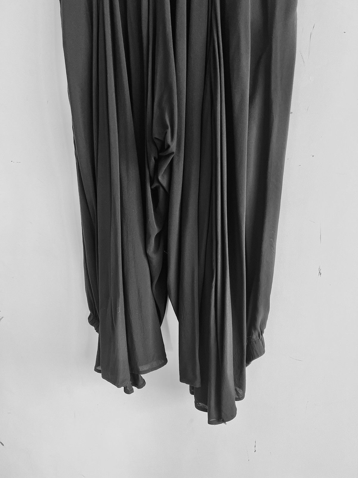 Yohji Yamamoto Yohji Yamamoto Pour Homme SS18 - Rayon Crow Pants Size US 30 / EU 46 - 4 Thumbnail
