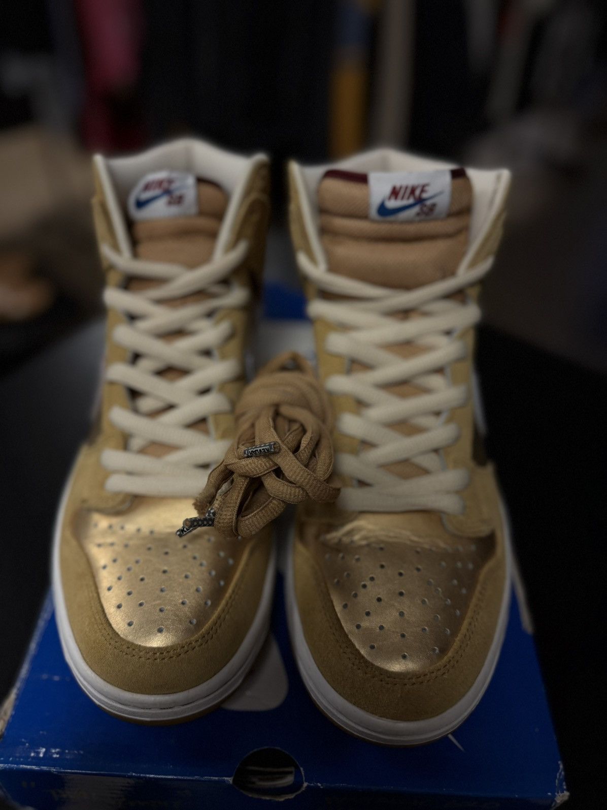 Nike Size 11- Nike SB Dunk High Premium Koston 2010 (313171- 702) Size US 11 / EU 44 - 5 Thumbnail
