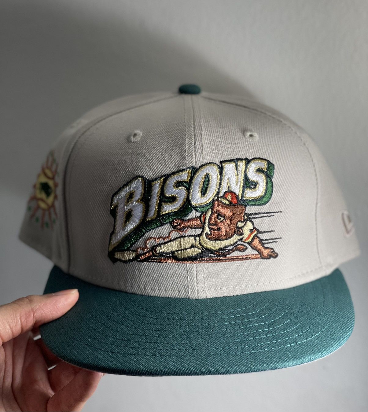 New Era 7 1/8 MyFitteds Exclusive Buffalo Bisons Stone/Green Grey UV Size ONE SIZE - 2 Thumbnail