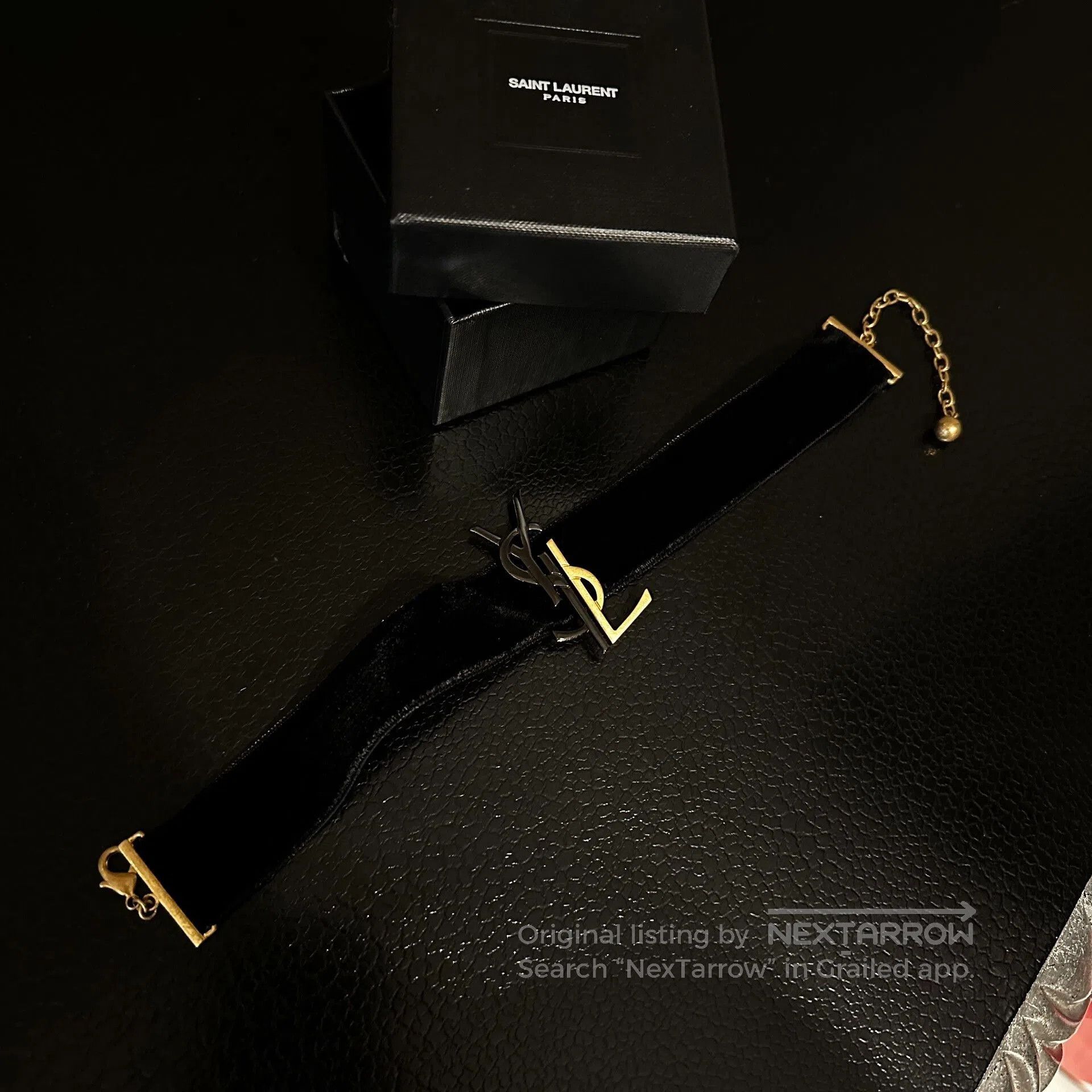 Yves Saint Laurent Saint Laurent YSL Logo Velvet Choker. Size ONE SIZE - 1 Thumbnail