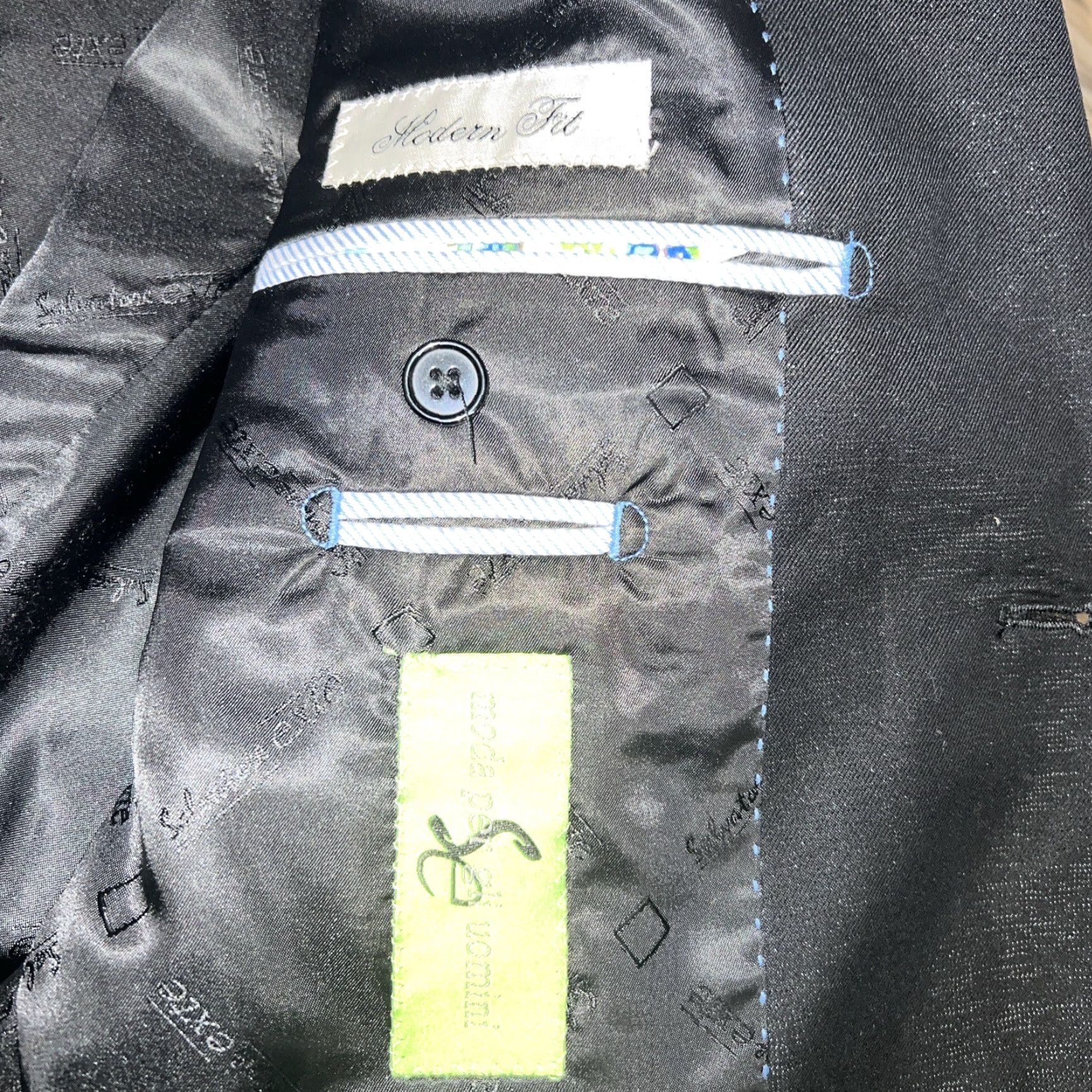 Salvatore Ferragamo Salvatore Exte Modern Fit Sport Coat Mens US Size 38R Black Shiny Size US XXS / EU 40 - 4 Thumbnail