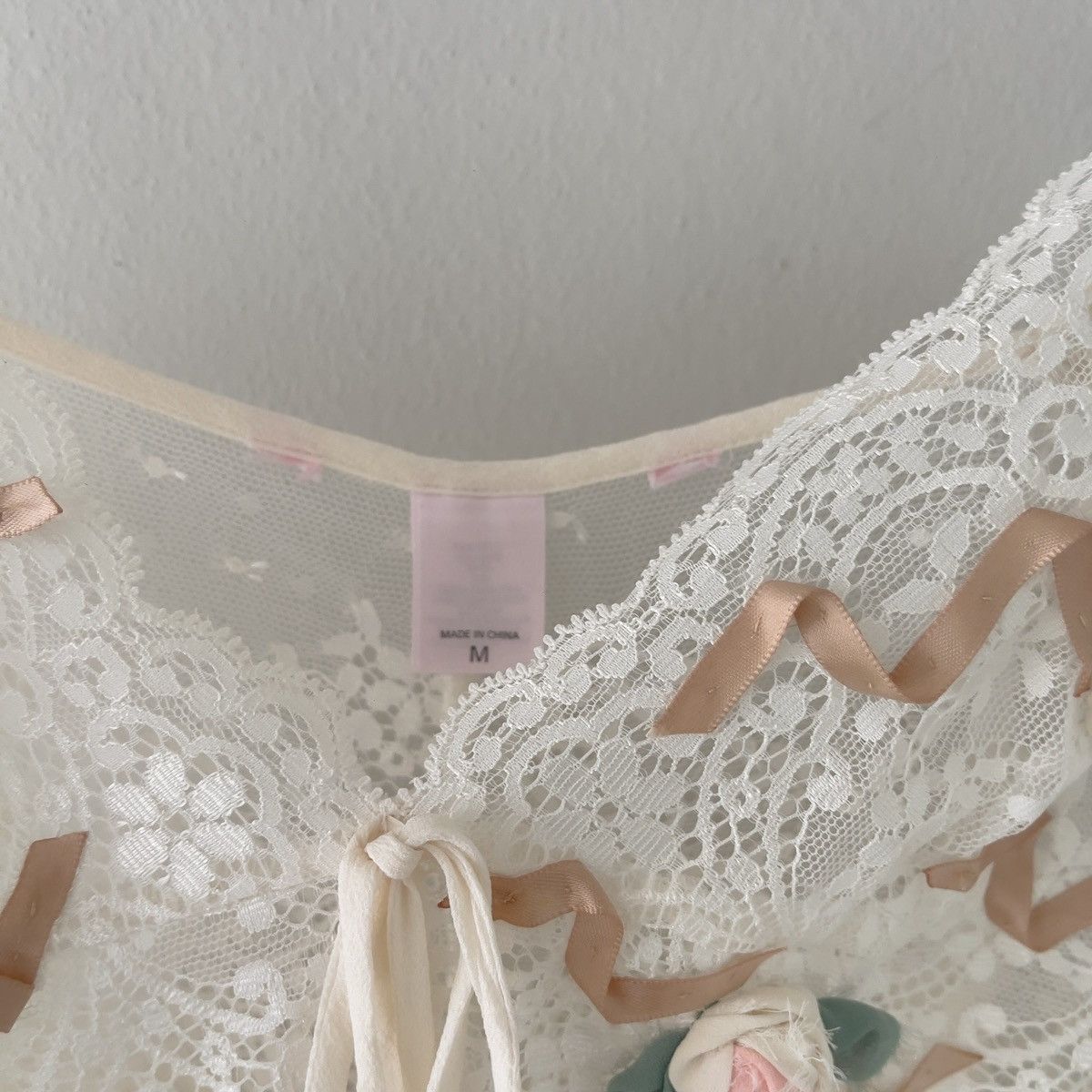 Victoria's Secret Victoria’s Secret Ivory Silk Chiffon Camisole (M) Size M / US 6-8 / IT 42-44 - 16 Thumbnail