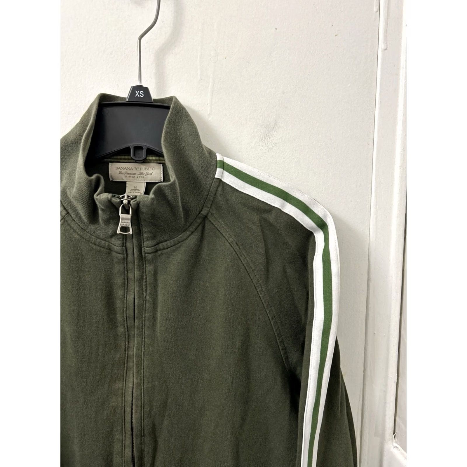 Banana Republic Banana Republic Track Jacket Mens M Army Green Full Zip Racing Stripes Shirt? Size US M / EU 48-50 / 2 - 4 Thumbnail