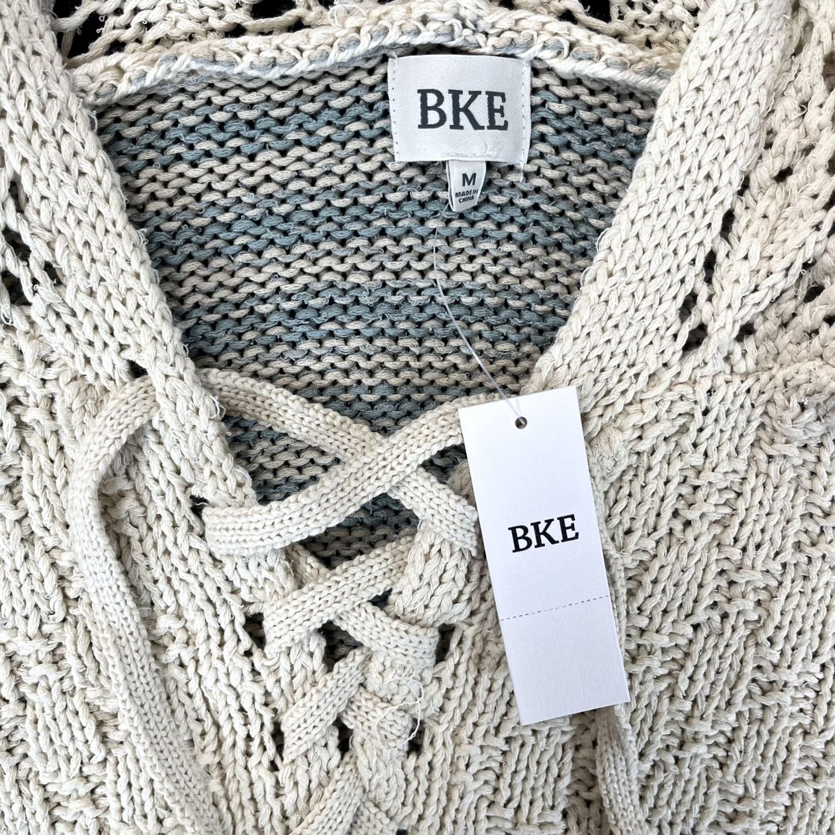 BKE VINTAGE BKE Sweater Shirt Womens Medium Beige/Blue Hooded Knit Lace Up Boho NWT Size M / US 6-8 / IT 42-44 - 2 Thumbnail