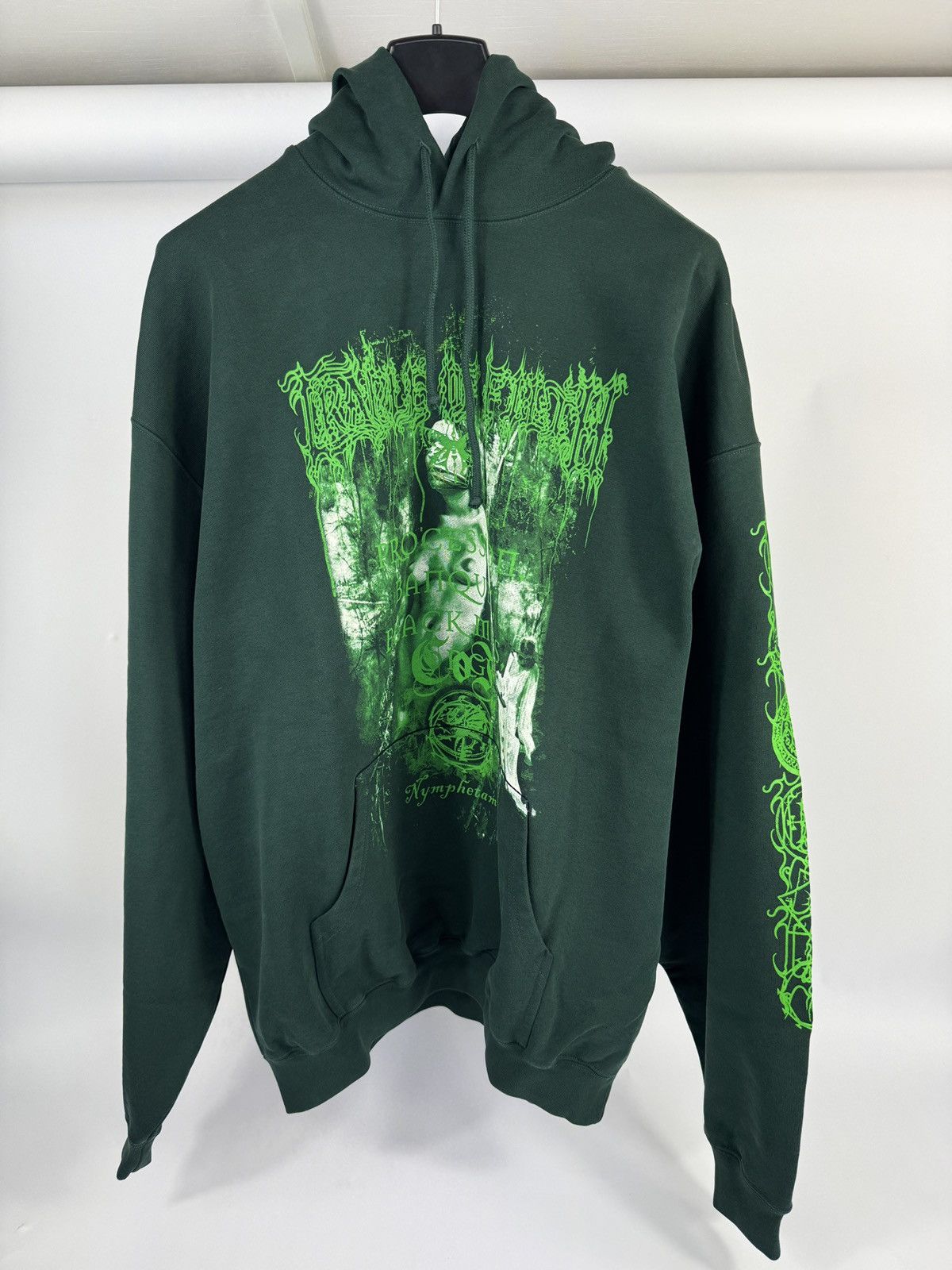 Vetements x CRADLE OF FILTH NYMPHETAMINE OVERSIZED HOODIE Size US L / EU 52-54 / 3 - 1 Thumbnail