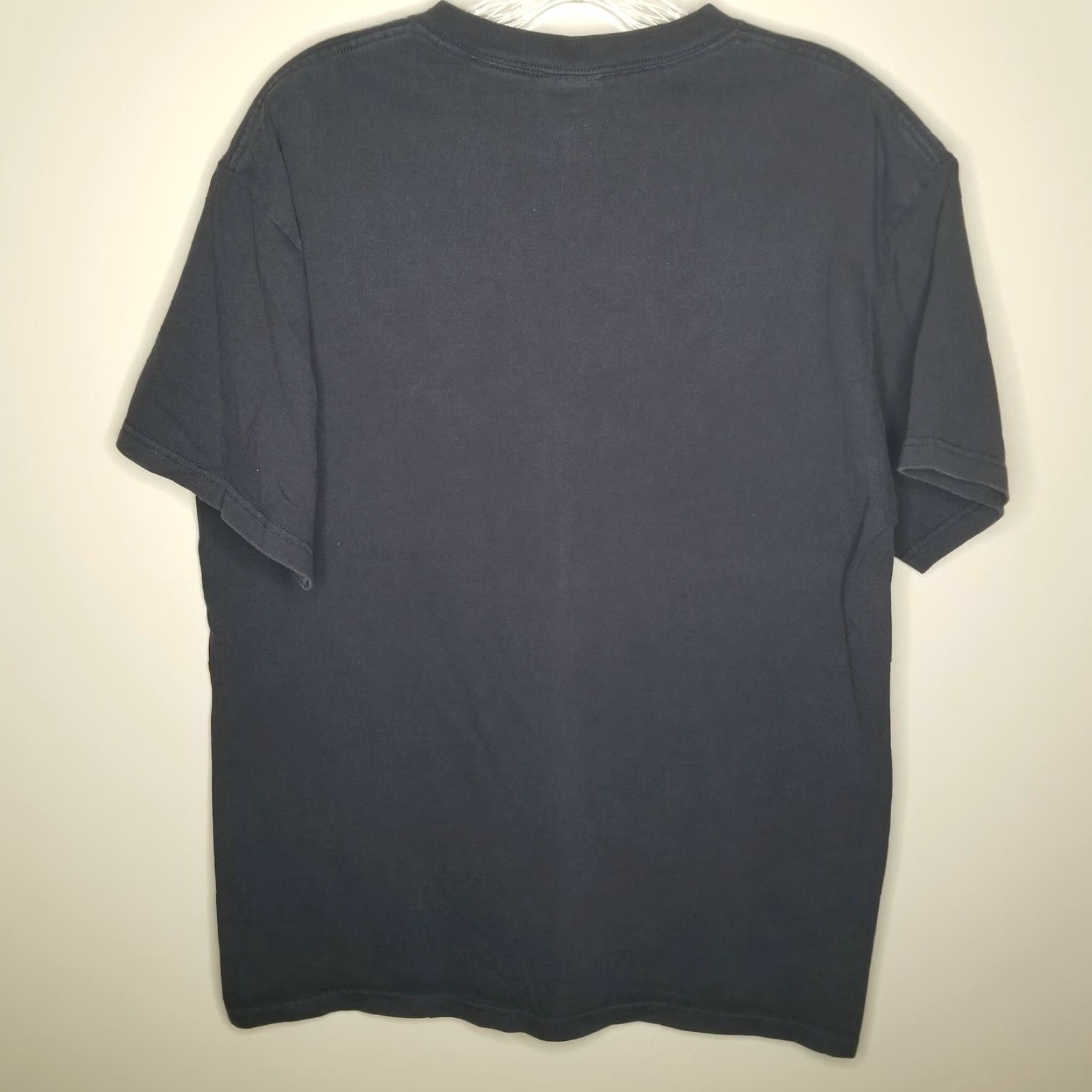 Disney Disney Brand Shirt Men L Blue Disney Shopping T-Shirt Please note: structure ends with gender. Size US L / EU 52-54 / 3 - 5 Thumbnail