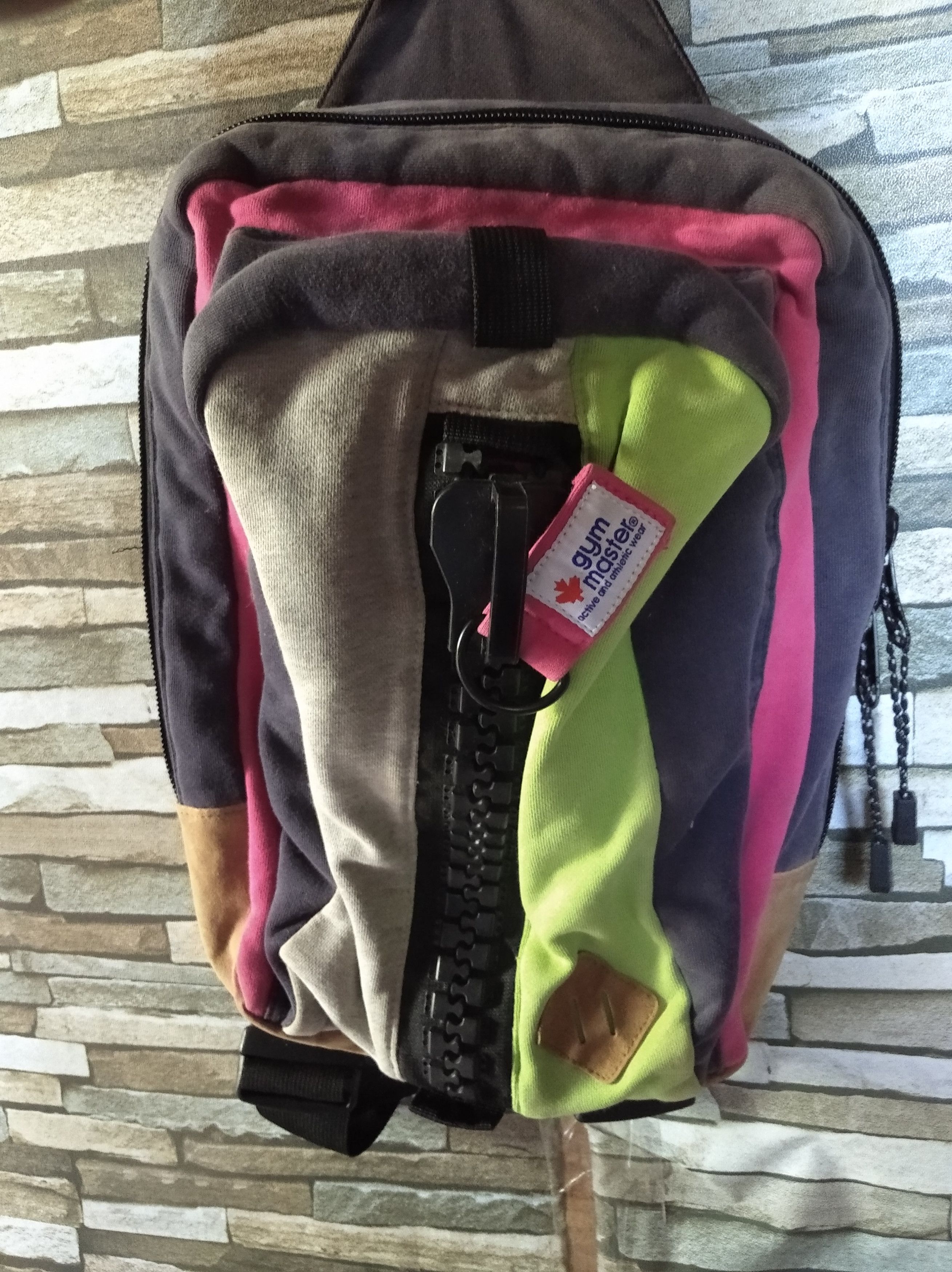 Gym Master Large Zipper crossbody bag