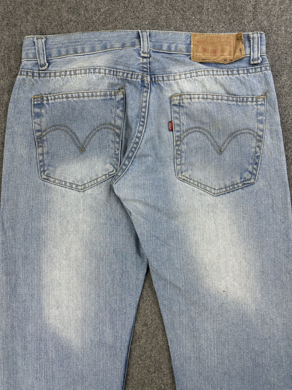 Levi's Vintage Levis 501 Faded Blue Jeans 33x33 S0047 Size US 33 - 4 Thumbnail
