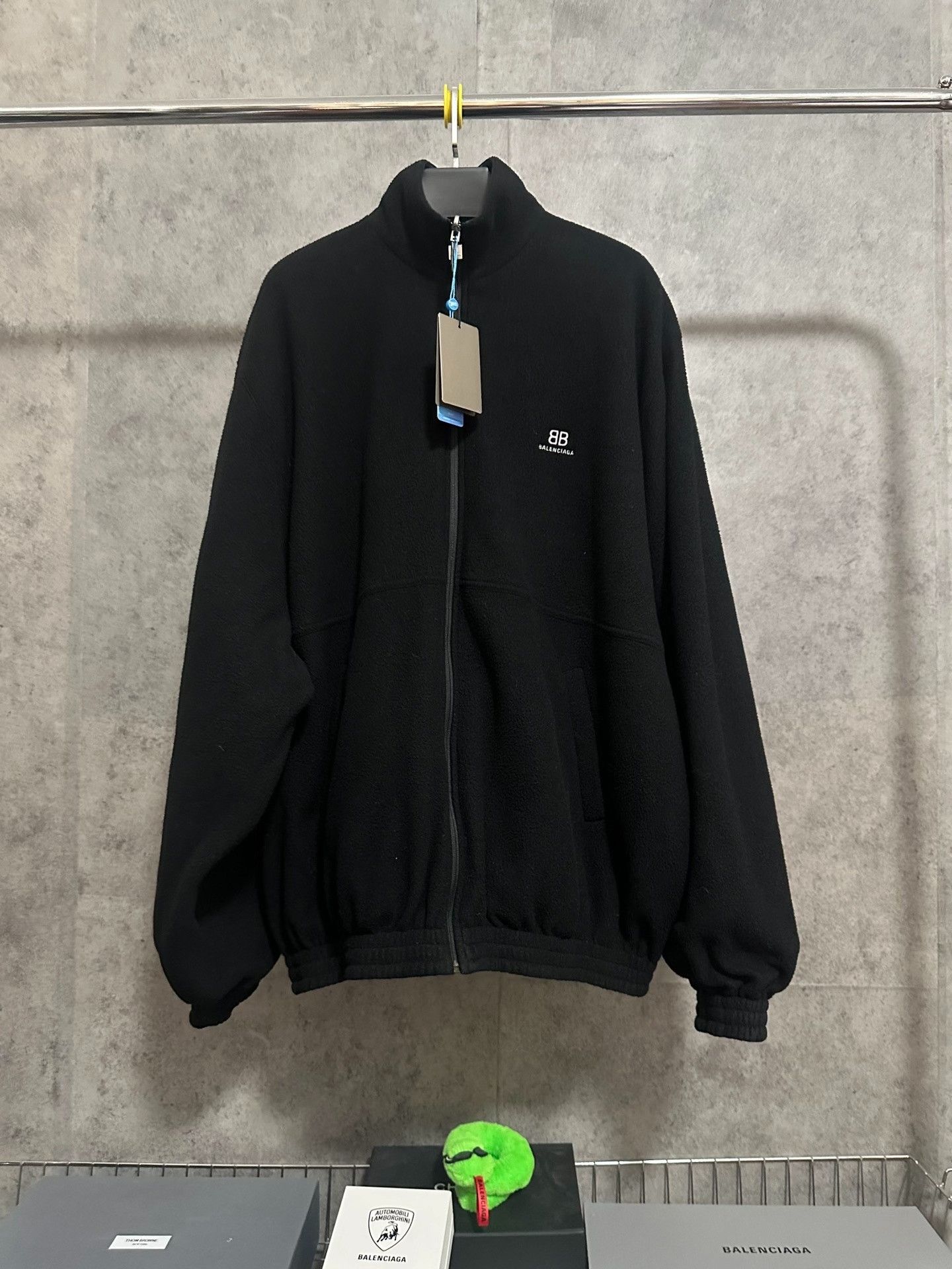 Balenciaga Balenciaga Reversible Fleece Logo Oversized Jacket Size US M / EU 48-50 / 2 - 6 Thumbnail