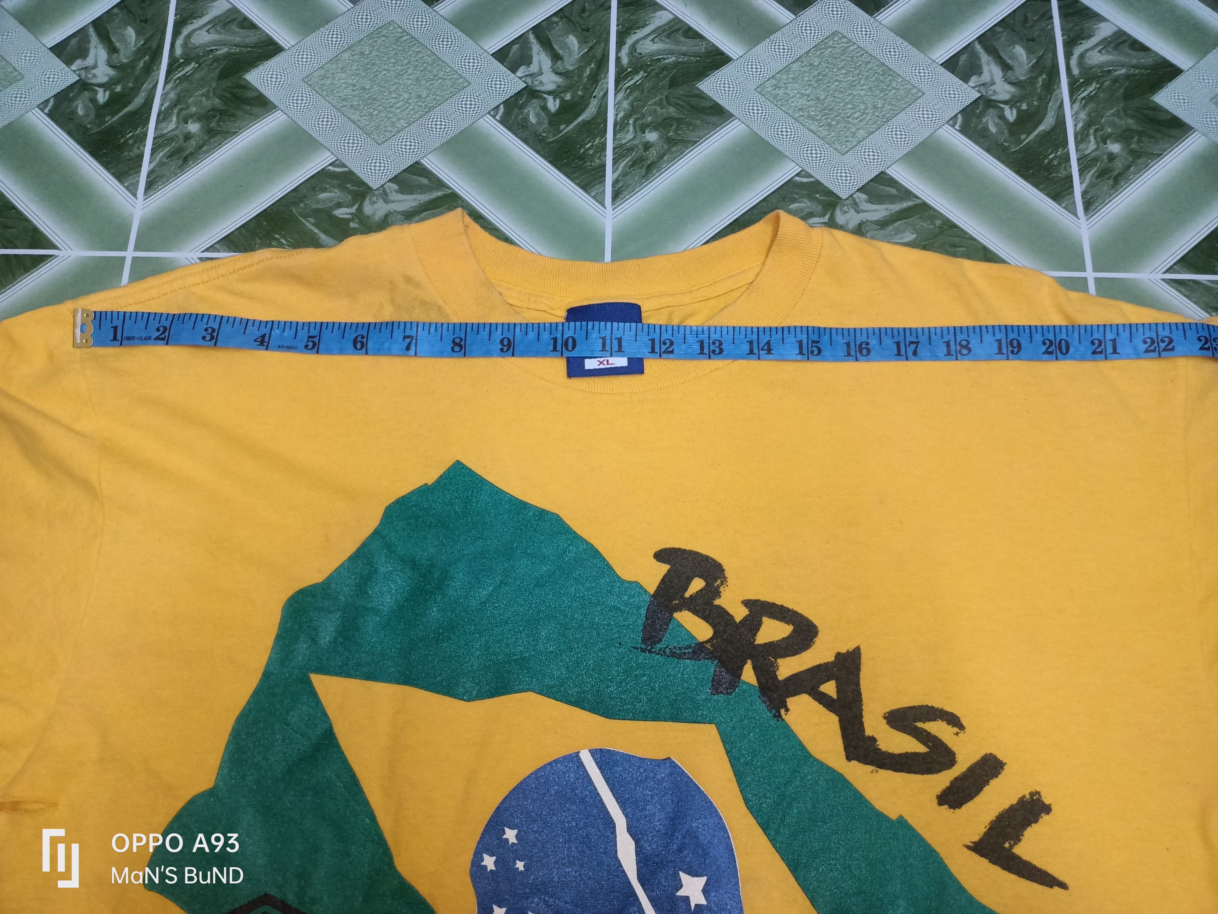 Umbro × Vintage Vintage UMBRO BRASIL Champions Of Romantic Football Size US XL / EU 56 / 4 - 11 Thumbnail
