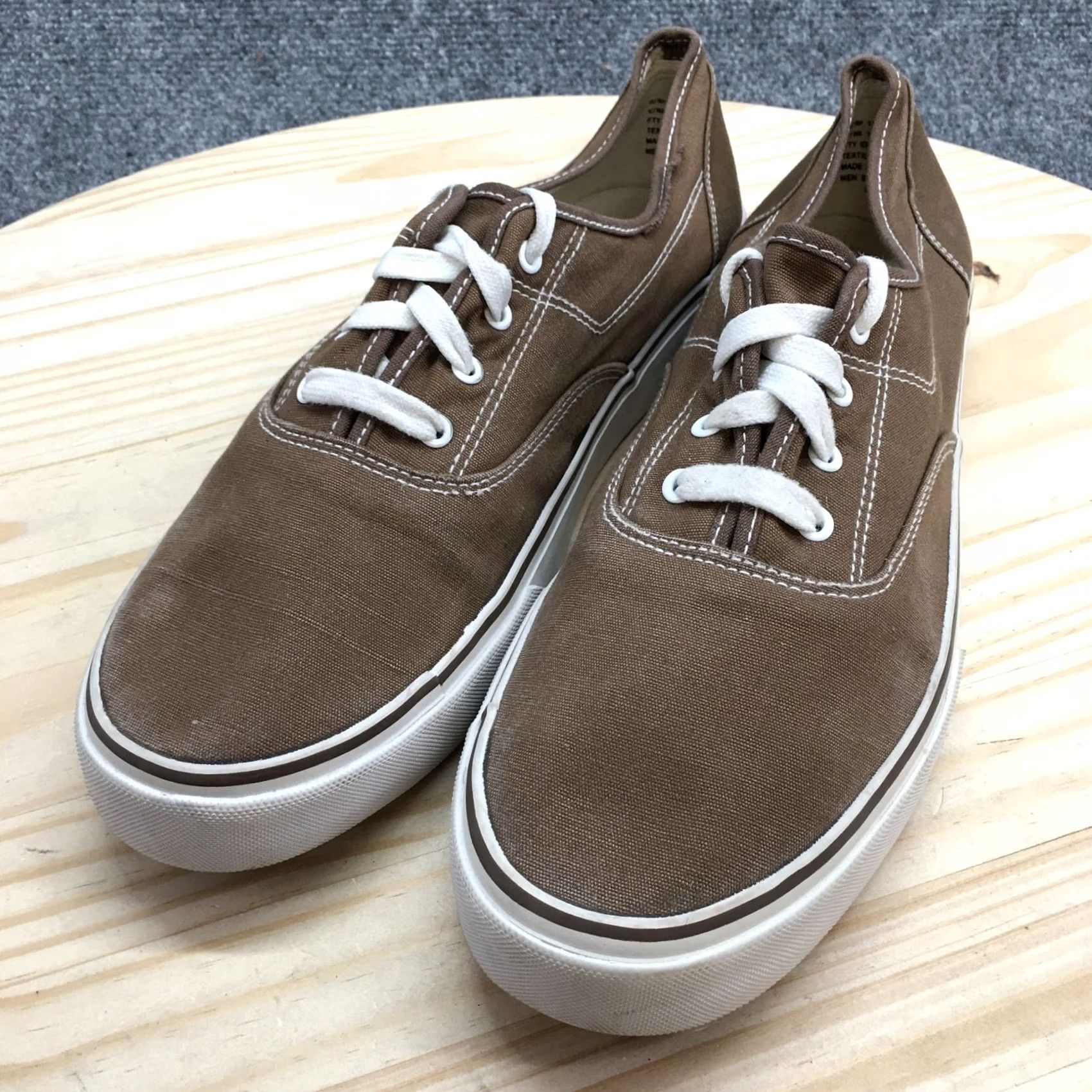 Mossimo Mossimo Supply Co Shoes Mens 12 Brown Canvas Lace Up Low Top Skate Sneakers Size US L / EU 52-54 / 3 - 5 Thumbnail