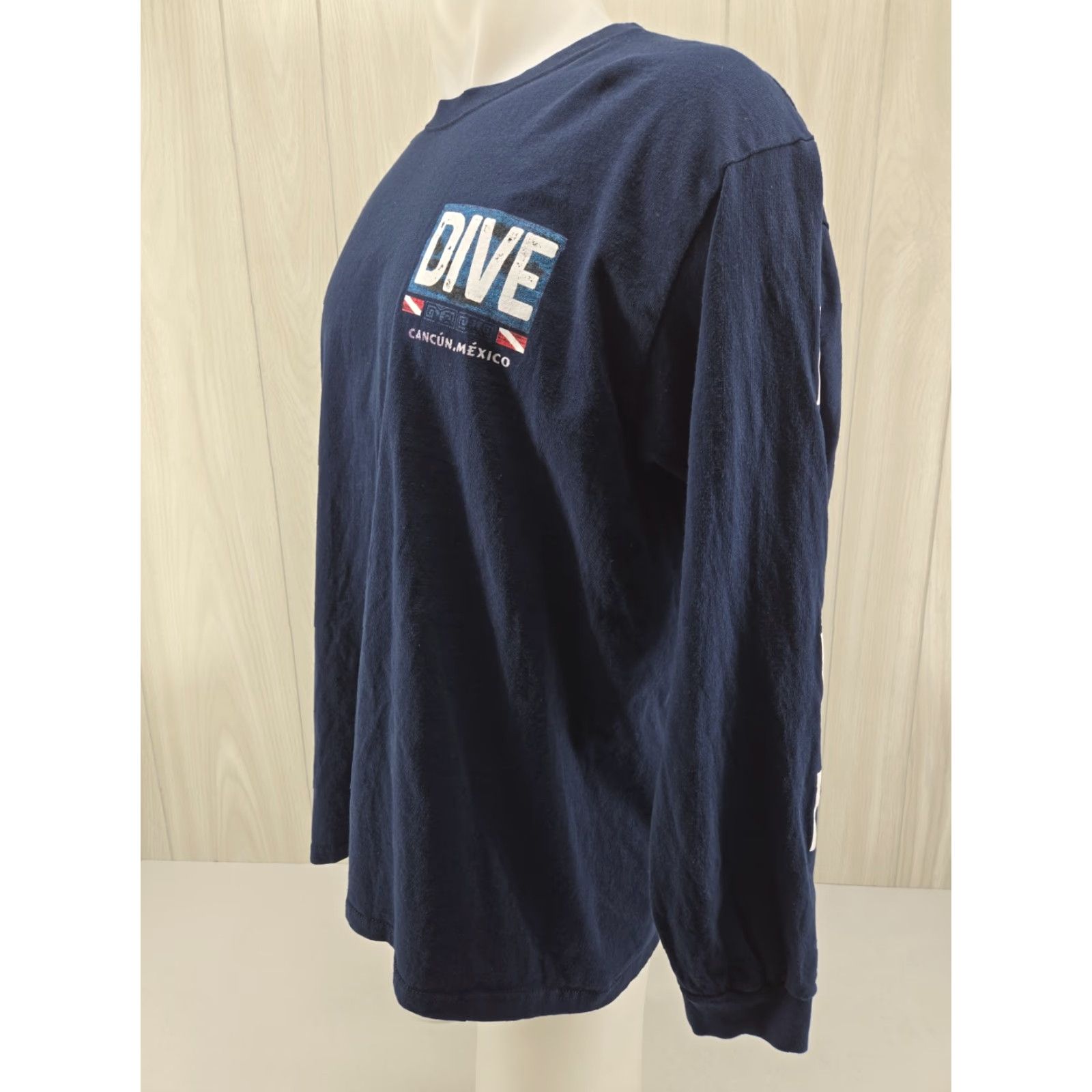 Vintage Yacht Club Dive Cancun Mexico Shirt XL Long Sleeve Blue Mens Size US XL / EU 56 / 4 - 4 Thumbnail