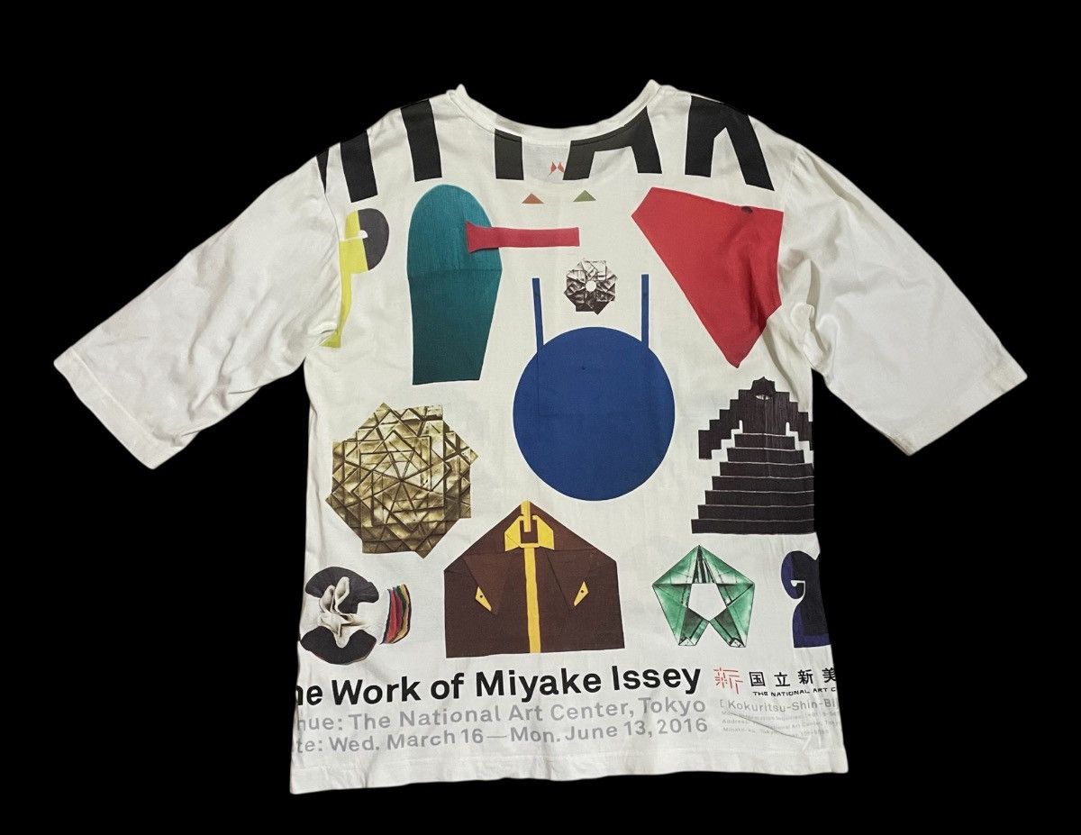 Issey Miyake Rare Issey Miyake Tshirt Made in Japan Size US L / EU 52-54 / 3 - 1 Thumbnail