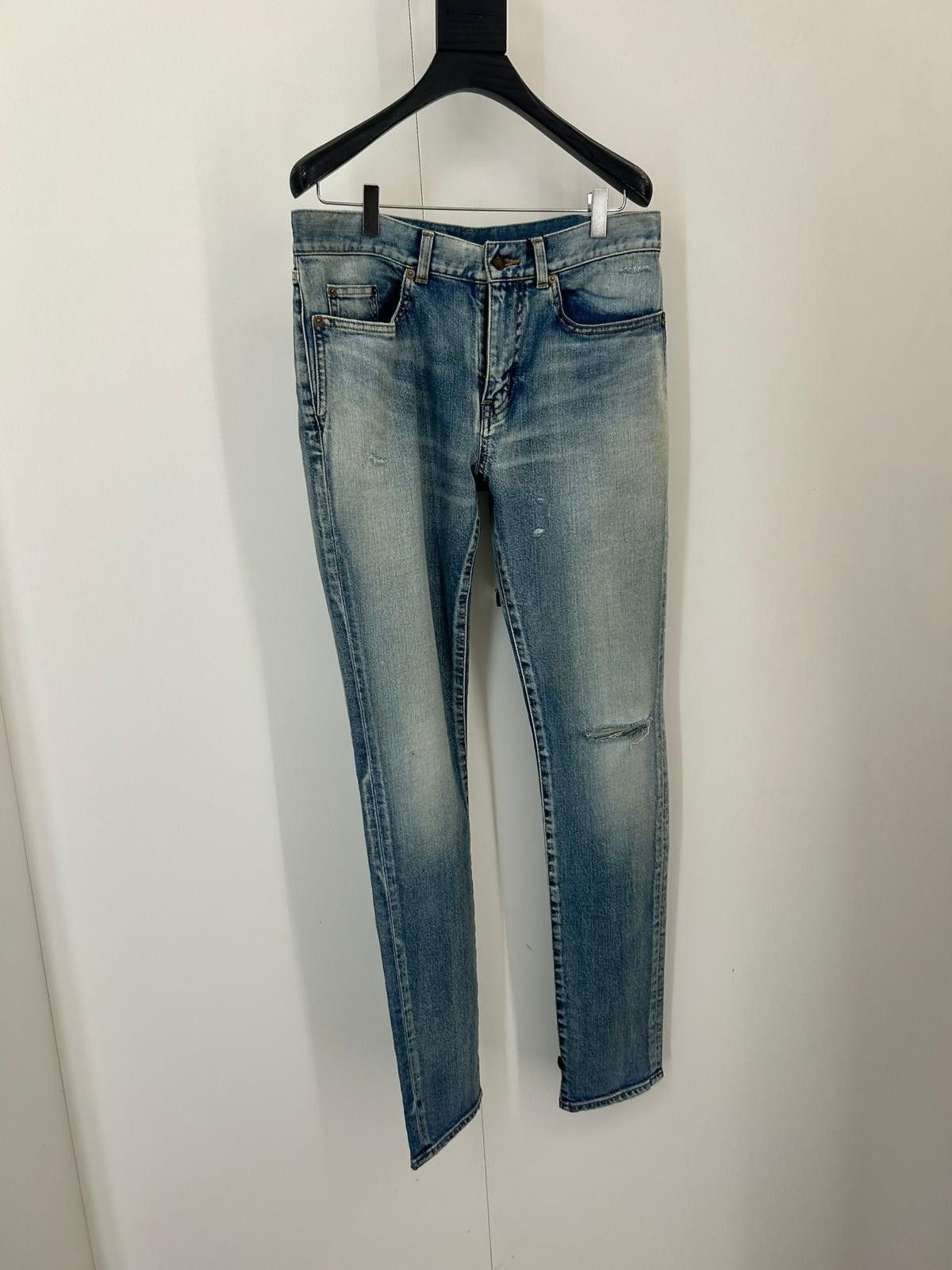 Saint Laurent Paris Five-pocket distressed low-waisted skinny jeans made Size US 29 - 3 Thumbnail