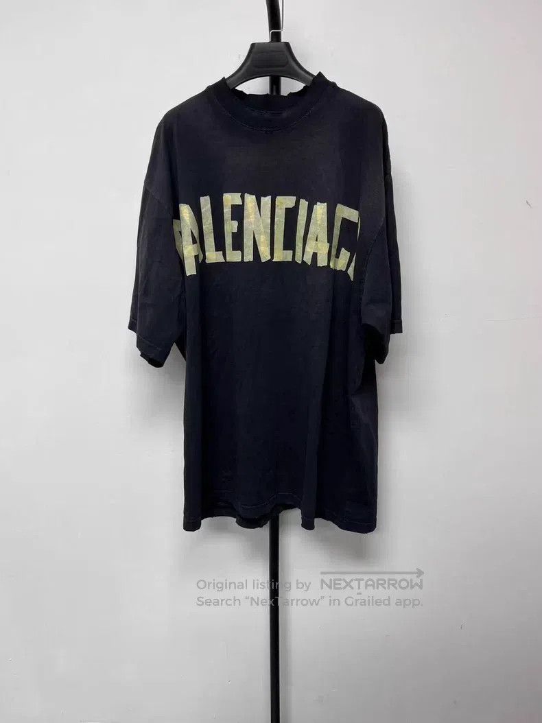 Balenciaga Balenciaga Tape Letter Logo Print Ribbed Knit Short Sleeve Size US L / EU 52-54 / 3 - 1 Thumbnail