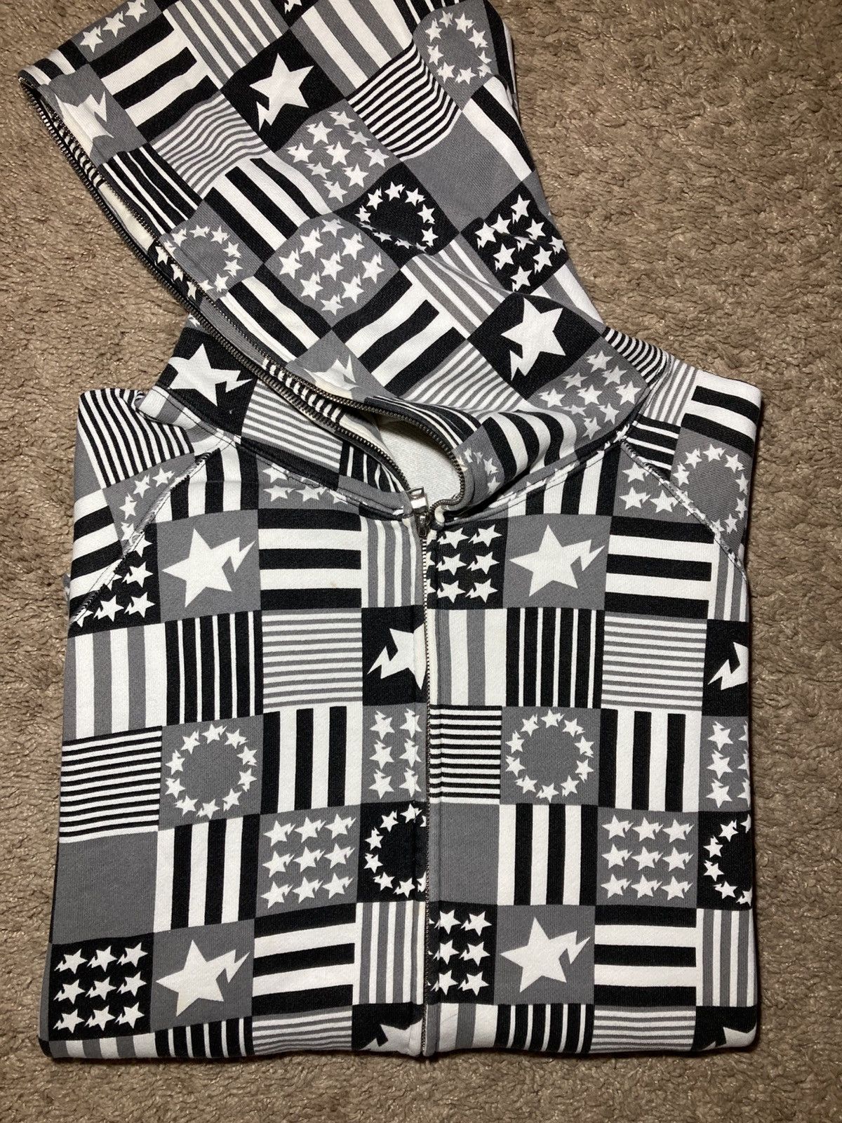 Bape 2011 Bape Sta Full Zip Patchwork Stars Stripes Flags Rip Size US L / EU 52-54 / 3 - 1 Thumbnail