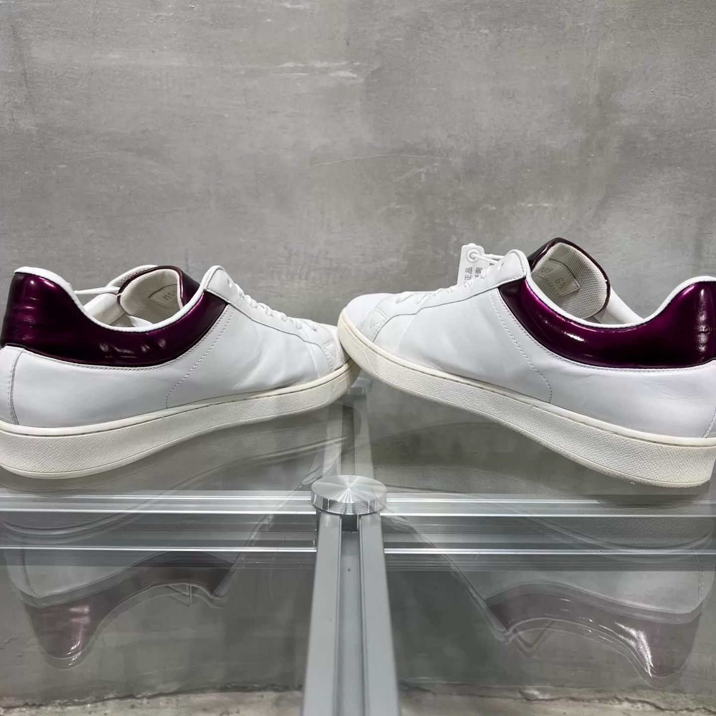 Louis Vuitton LV White Purple Monogram Sneaker UK6.5 (40.5) Size US 7.5 / EU 40-41 - 5 Thumbnail
