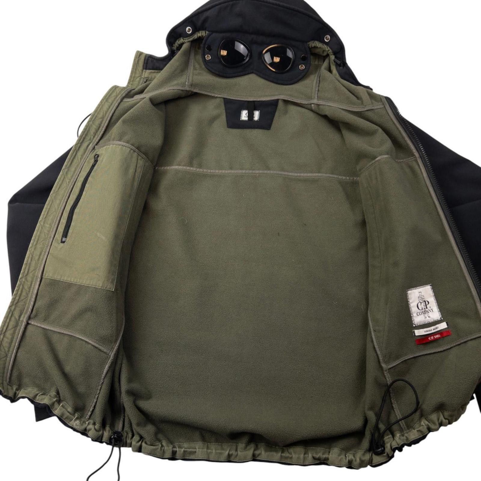 C.P. Company Vintage CP Company Goggle Hood Shell Jacket Size S Size US S / EU 44-46 / 1 - 5 Thumbnail