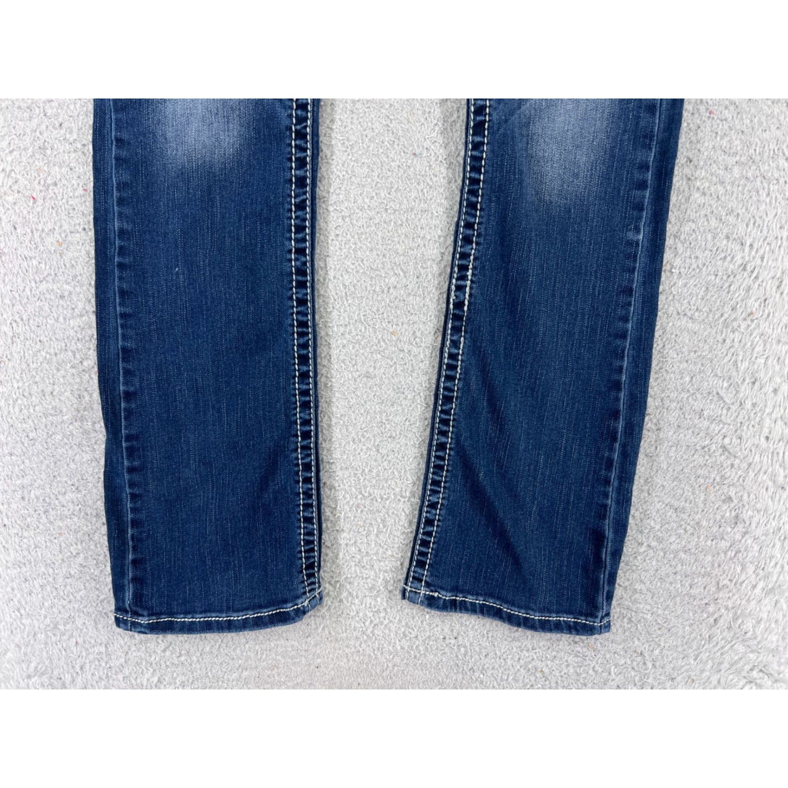 Vintage Maurices Jeans Women Bootcut Denim 26x29 Low Rise 3 Pockets Zipper Distressed Blue Cotton Size 26" / US 2 / IT 38 - 2 Thumbnail