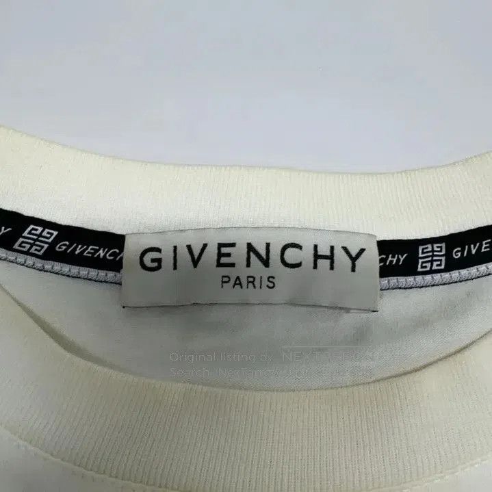 Givenchy Givenchy Letter Print Short Sleeve T-Shirt. Size US L / EU 52-54 / 3 - 1 Thumbnail