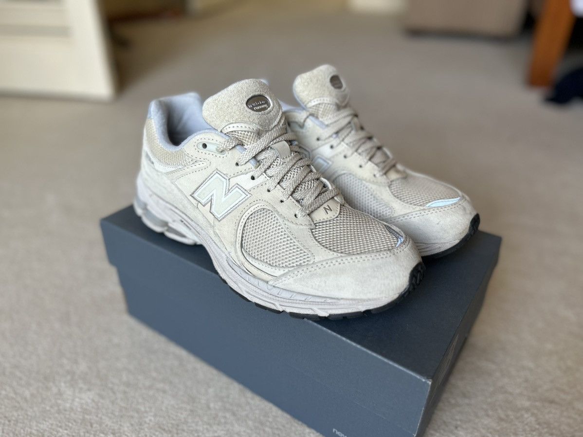 New Balance New Balance 2002r ‘Light Bone/Aluminium’ Size US 8.5 / EU 41-42 - 1 Thumbnail