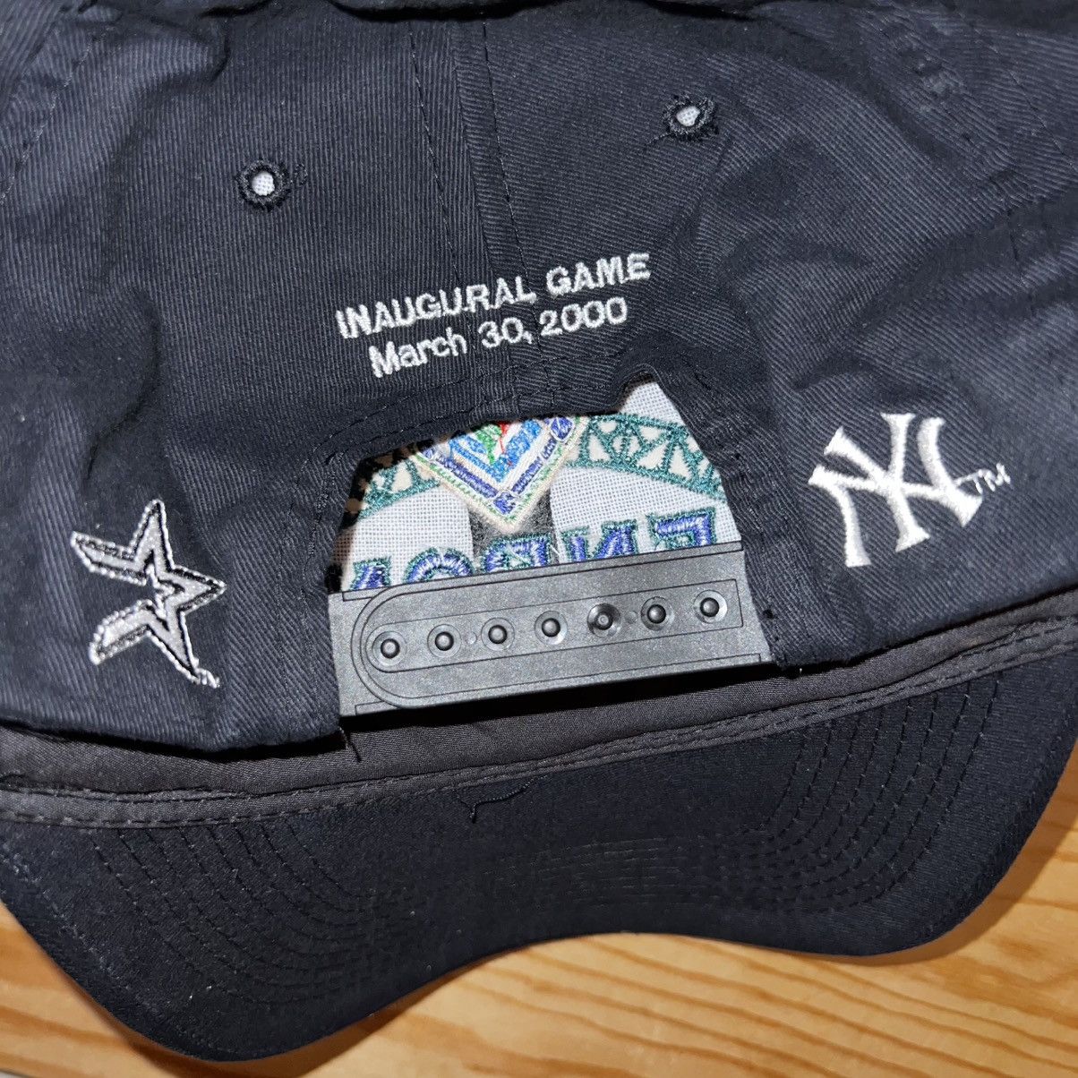 Vintage VINTAGE Y2K MLB HOUSTON ASTROS ENRON FIELD LOGO SNAPBACK HAT Size ONE SIZE - 4 Thumbnail