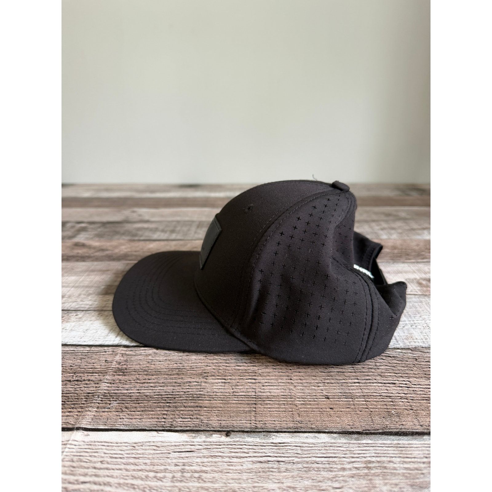 NCAA Gopher Invitational UNRL Brand Snapback Golf Hat Size ONE SIZE - 5 Thumbnail