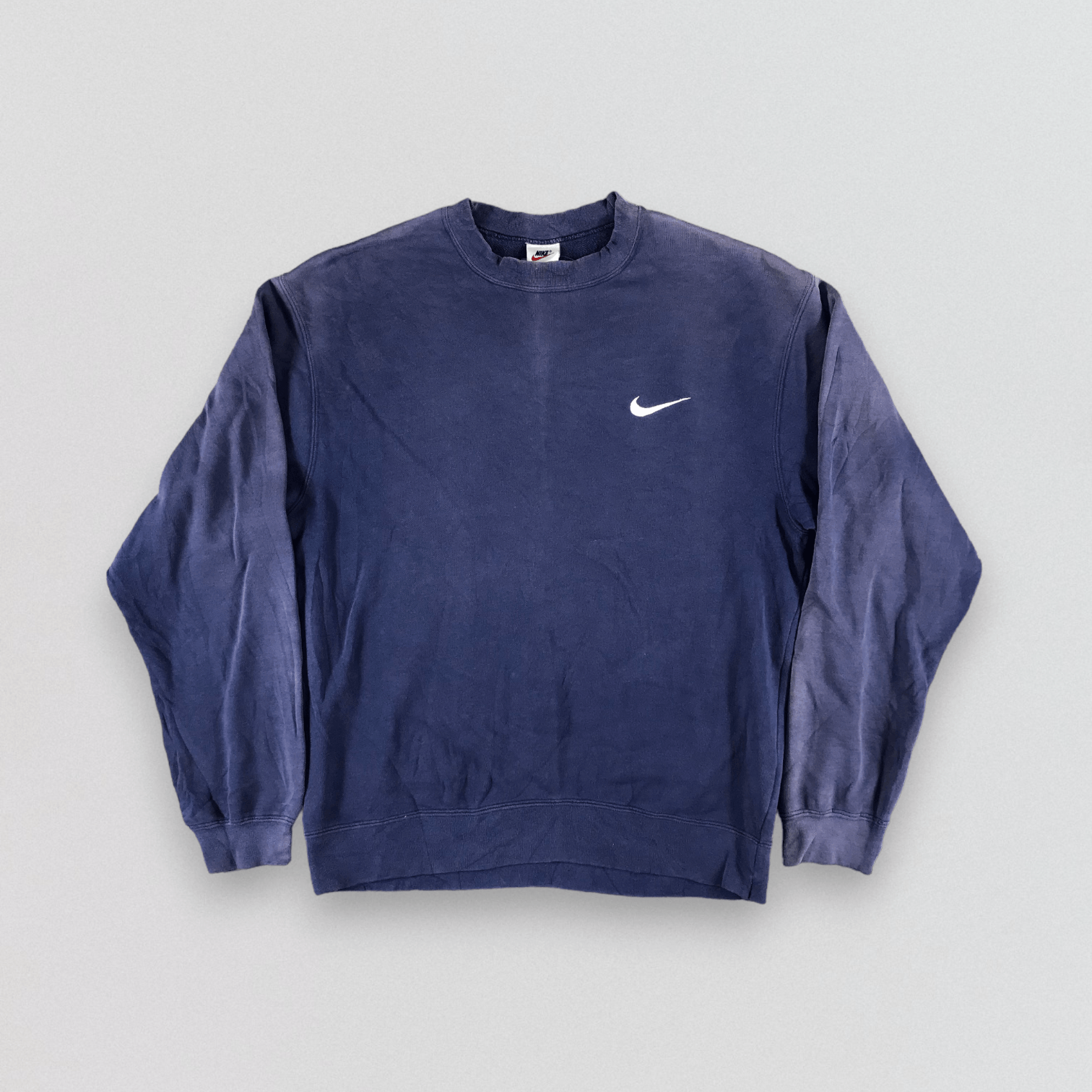 Nike Vintage Nike Swoosh Crewneck Sun Faded Sweatshirt F130 Size US XL / EU 56 / 4 - 1 Thumbnail