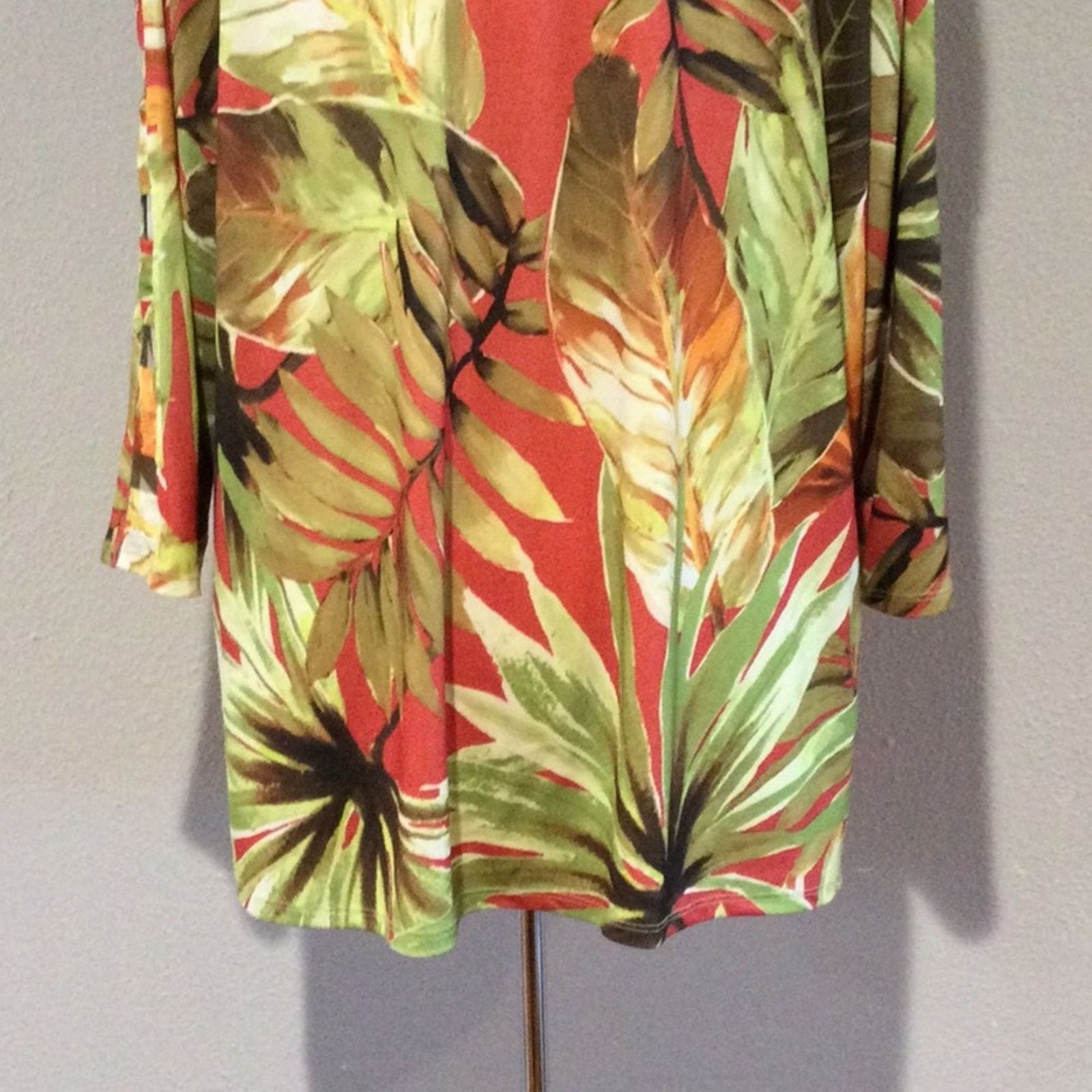 Other Alfred Dunner Cutout Sleeve Keyhole Neck Blouse XL Size XL / US 12-14 / IT 48-50 - 11 Thumbnail