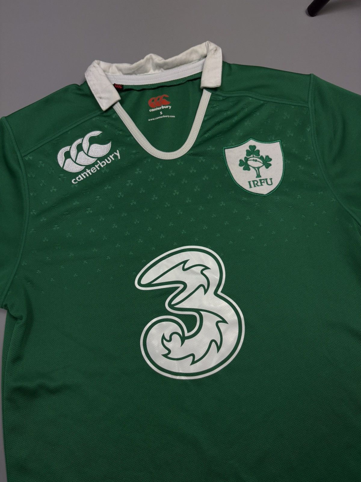 Canterbury of New Zealand Canterbury Ireland Rugby 2014/2015 Home union jersey Size US S / EU 44-46 / 1 - 4 Thumbnail