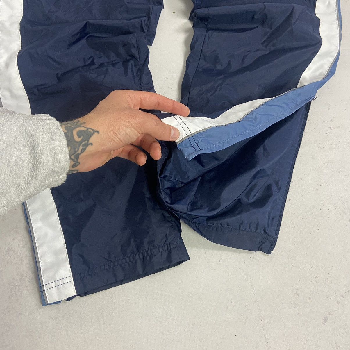 Nike Nike Track Vintage Drill Pants Y2K Baggy Gorpcore Joggers Size US 29 - 6 Thumbnail