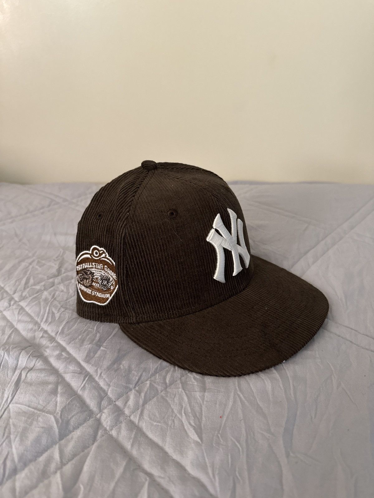 New Era Corduroy New Era New York Yankees Fitted Size ONE SIZE - 1 Thumbnail
