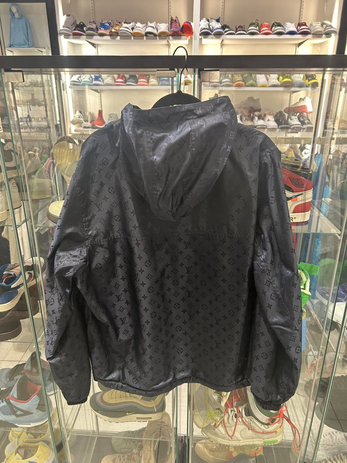 Louis Vuitton Louis vuitton monogram reversible windbreaker navy Size US XXL / EU 58 / 5 - 4 Thumbnail