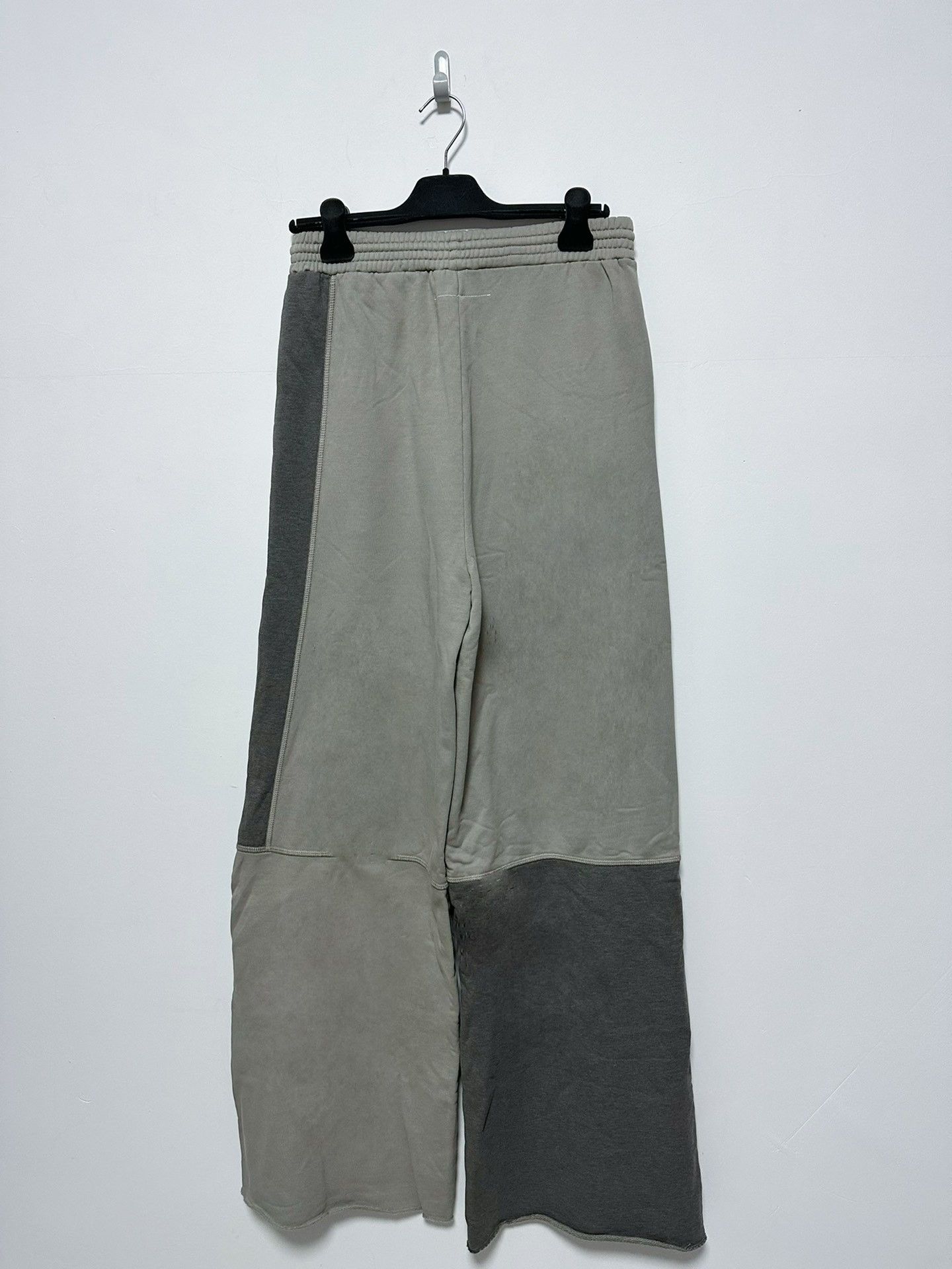 Maison Margiela Maison Margiela Size XS Stitched straight sweatpants sizeXS Size US 26 / EU 42 - 2 Thumbnail