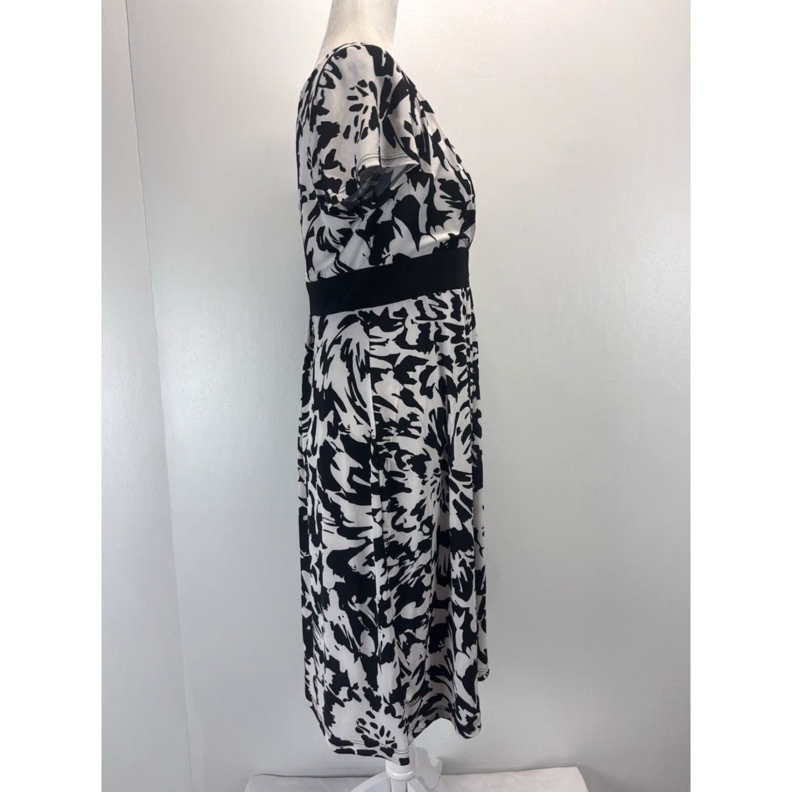 Coldwater Creek COLDWATER CREEK Midi Dress Fit & Flare A-Line Women's Medium Black White Print Size M / US 6-8 / IT 42-44 - 2 Thumbnail