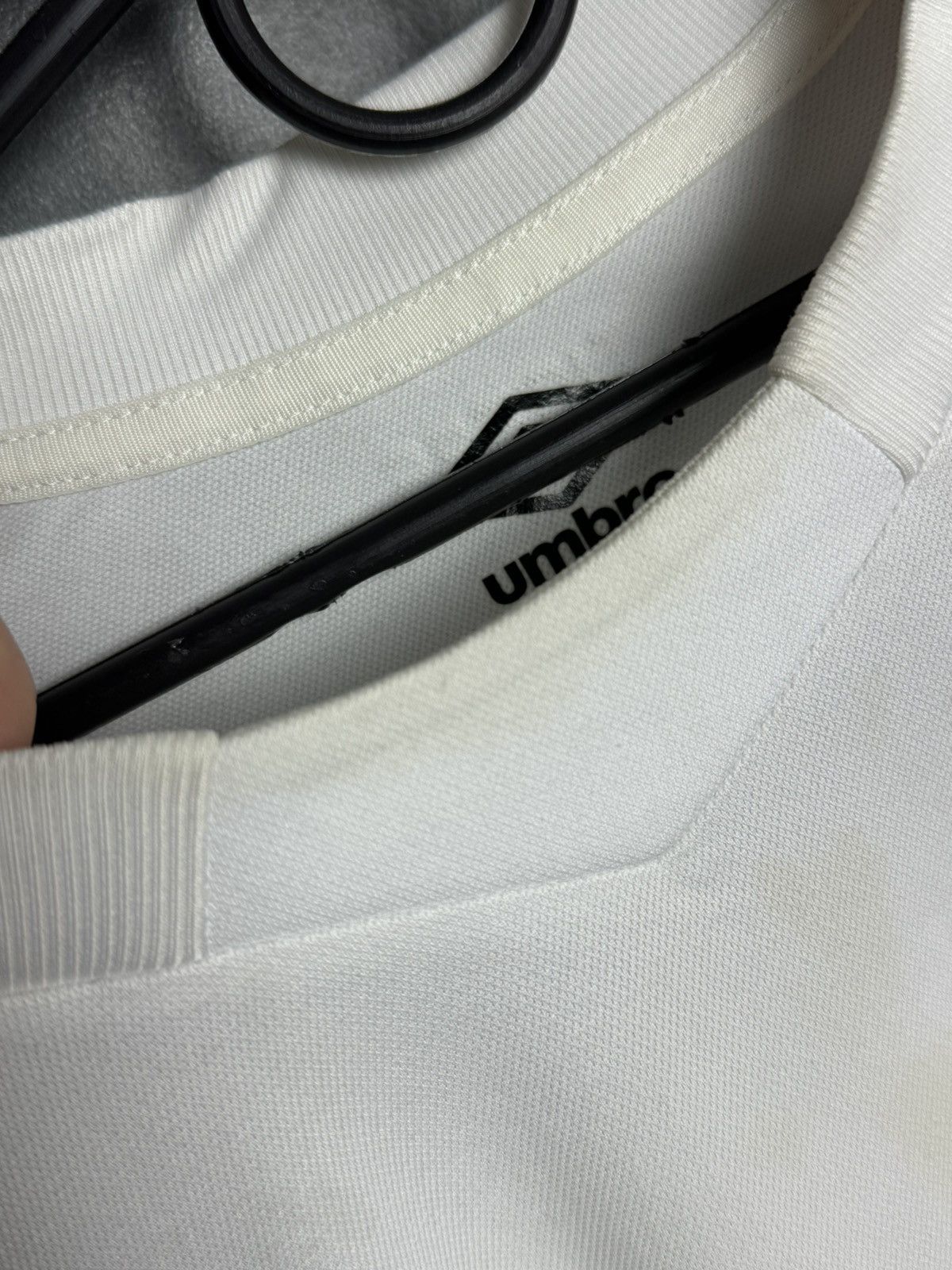 Umbro Hull City 17/18 Away Football Jersey Size US L / EU 52-54 / 3 - 12 Thumbnail