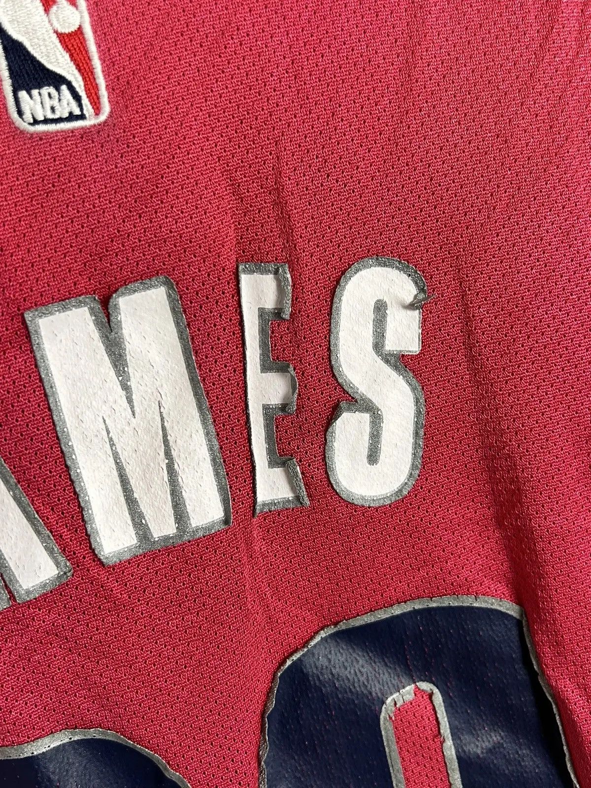 Adidas 00s Vintage Adidas x Cleveland Cavaliers #23 James Jersey Size US L / EU 52-54 / 3 - 7 Thumbnail