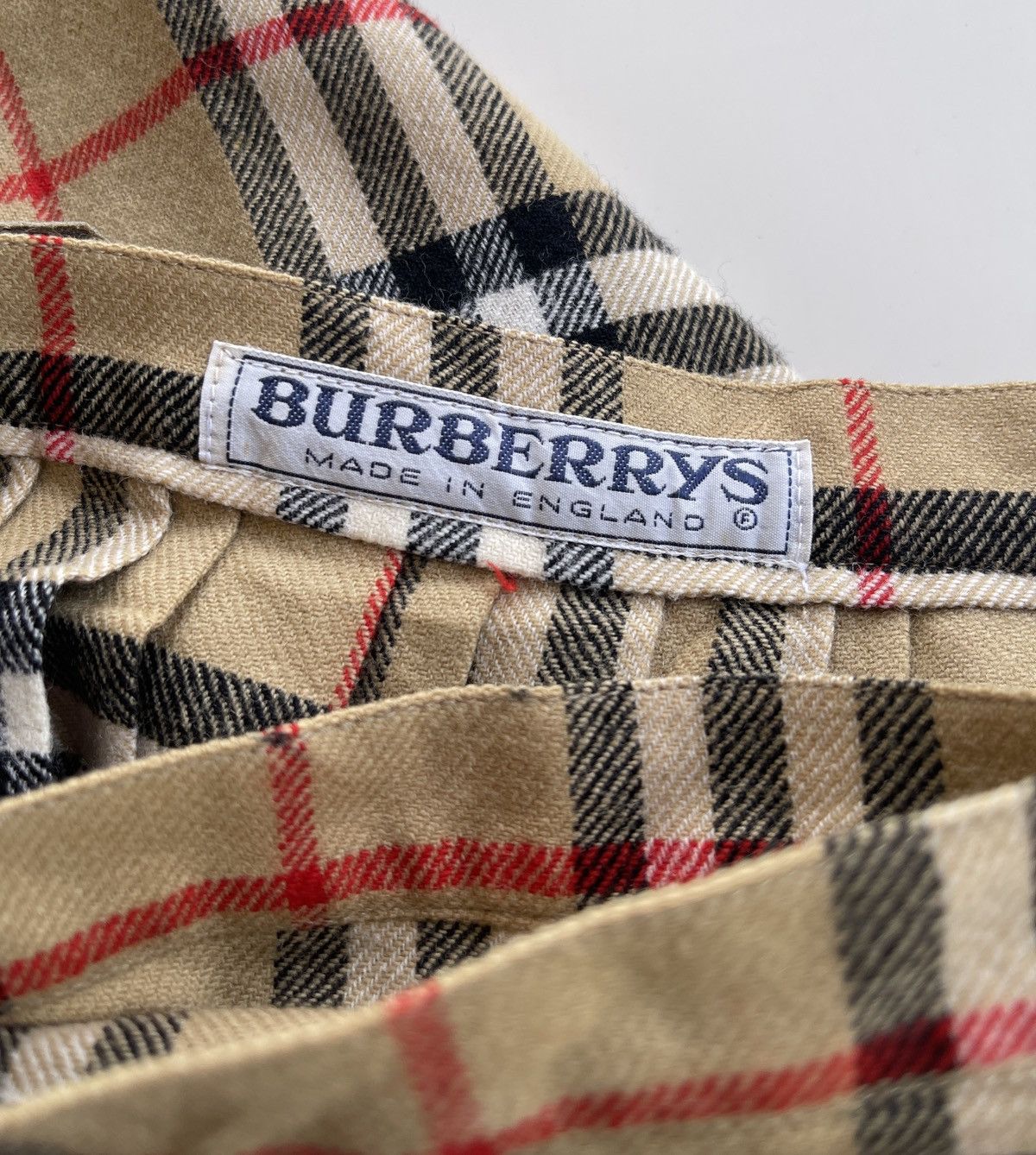 Burberry Vintage Burberrys England Nova Checked Midi Skirt Size 25" / US 0 / IT 36 - 11 Thumbnail