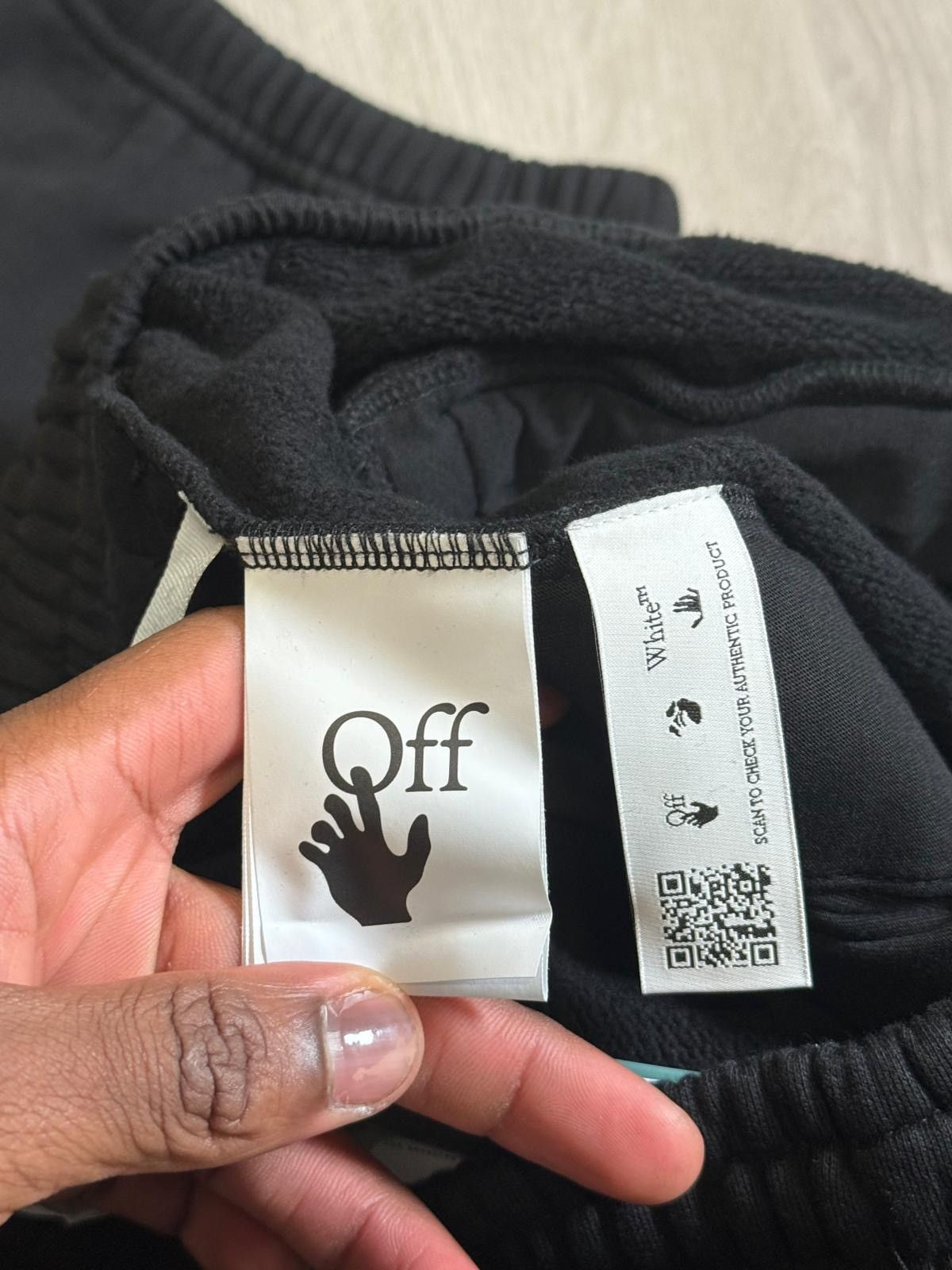 Off-White Off White Hand Logo Sweatpants Size US 34 / EU 50 - 4 Thumbnail