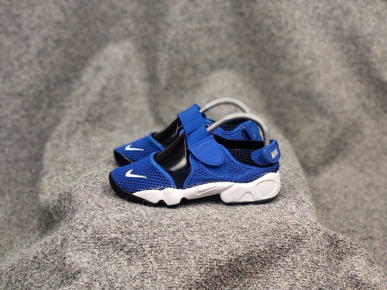 Nike Vintage Nike Air Rift Ninja Swoosh Sneakers Sandals Shoes Size US 7.5 / IT 37.5 - 9 Thumbnail