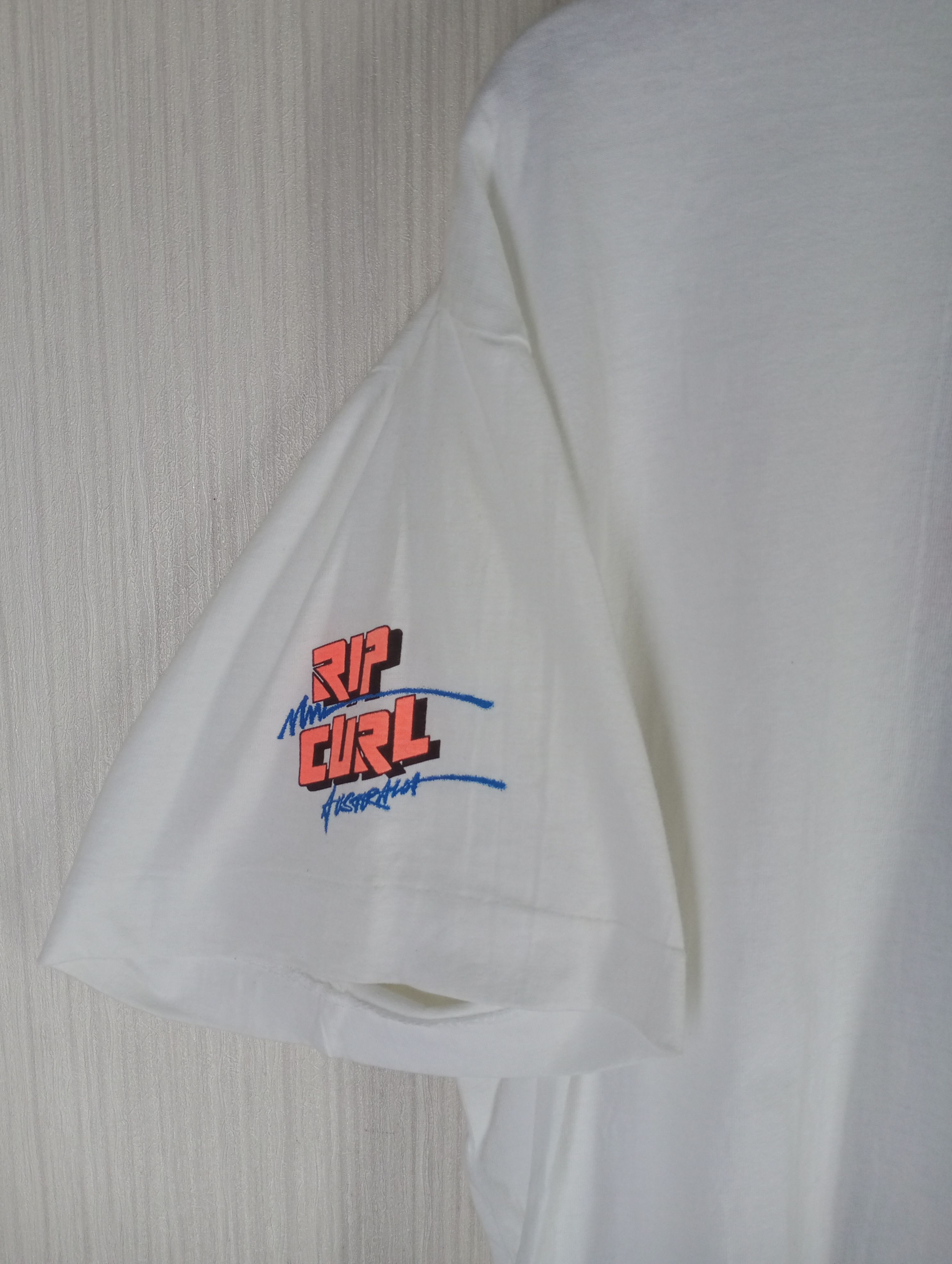 Rip Curl Rare Vintage 90s Rip Curl Equipment For Surfing Tshirt Size US M / EU 48-50 / 2 - 6 Thumbnail