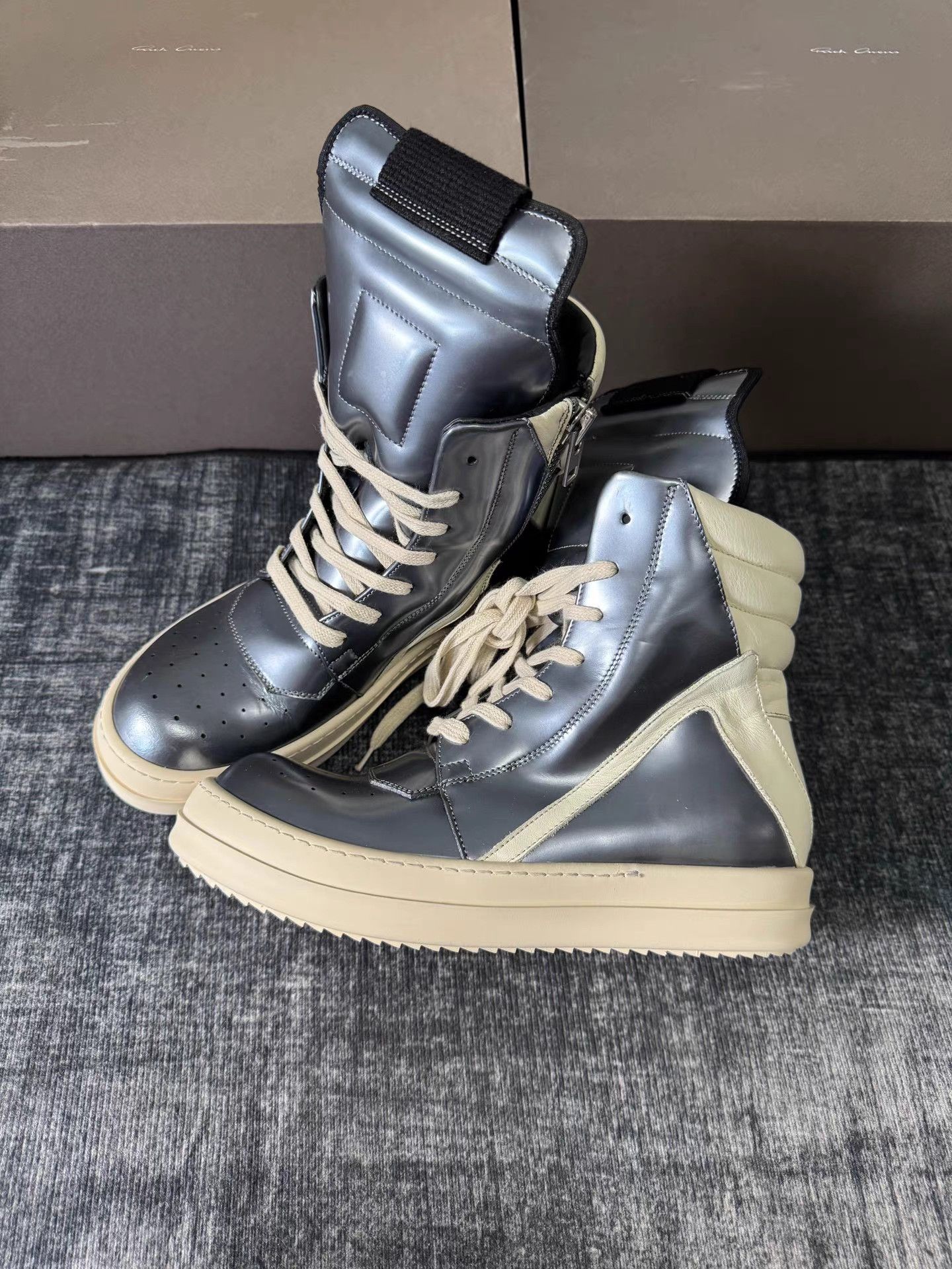 Rick Owens Rick Owens Mainline Mirror Triangle Sneakers Size US 7 / IT 37 - 1 Thumbnail