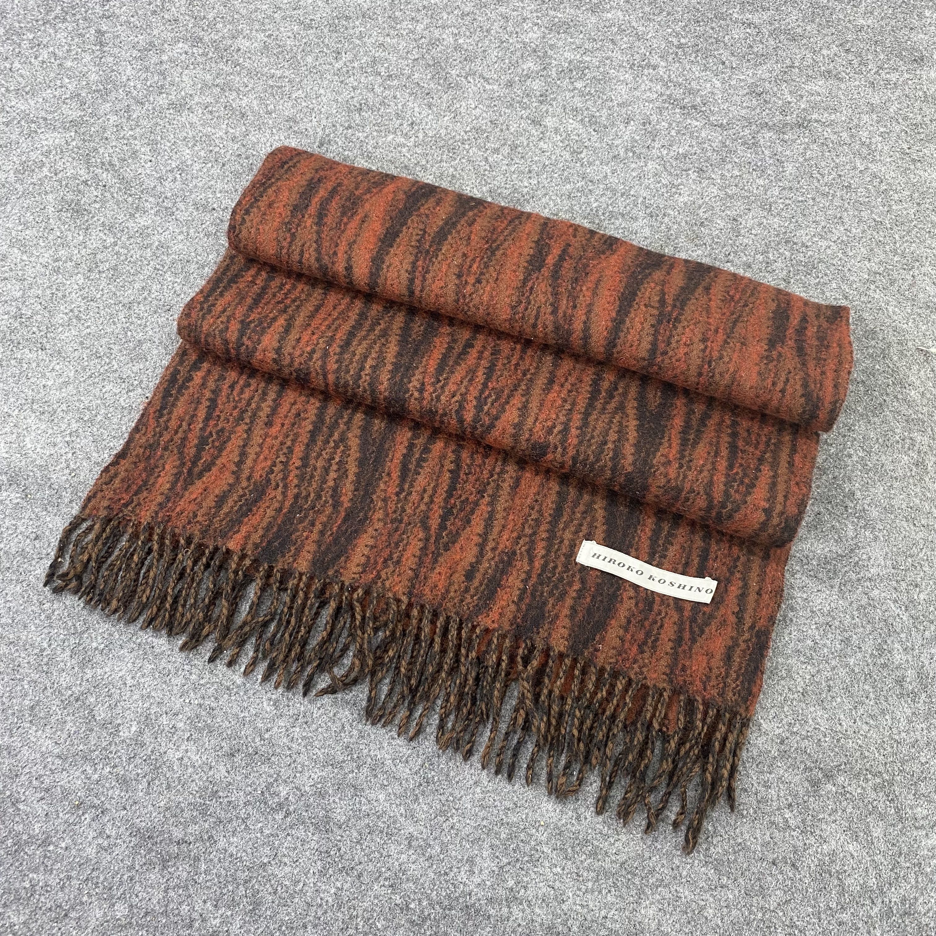 Hiroko Koshino Homme Hiroko Koshino Scarf / Muffler / Neckwear -T1078 Size ONE SIZE - 1 Thumbnail