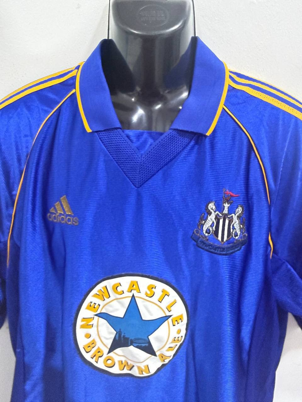 Adidas Vintage Newcastle United 1998/1999 away football jersey Size US L / EU 52-54 / 3 - 4 Thumbnail