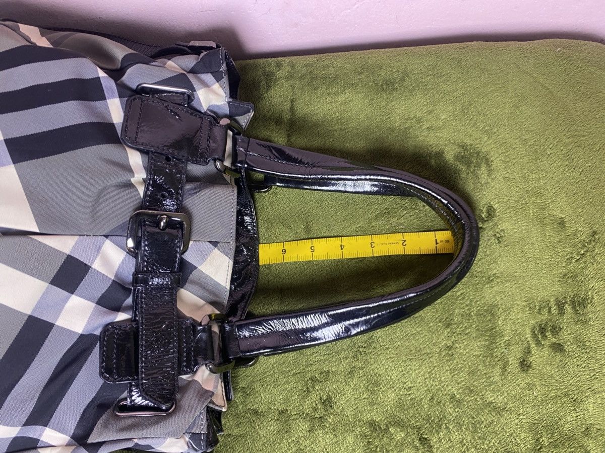 Burberry BURBERRY Bicolor Beat Check Nylon Two Way bag Size ONE SIZE - 17 Thumbnail