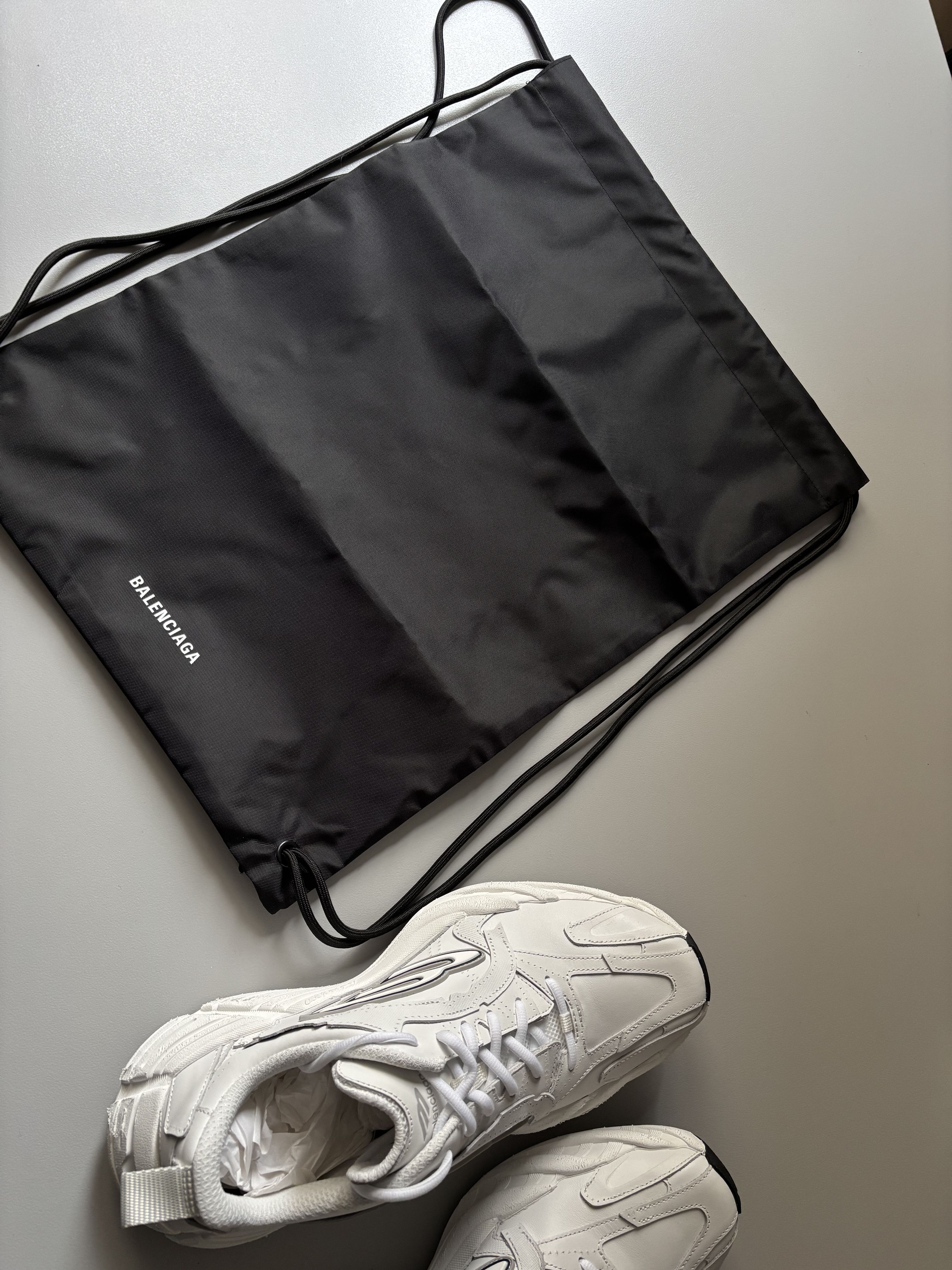 Balenciaga balenciaga monday sneakers Size US 9 / EU 42 - 9 Thumbnail