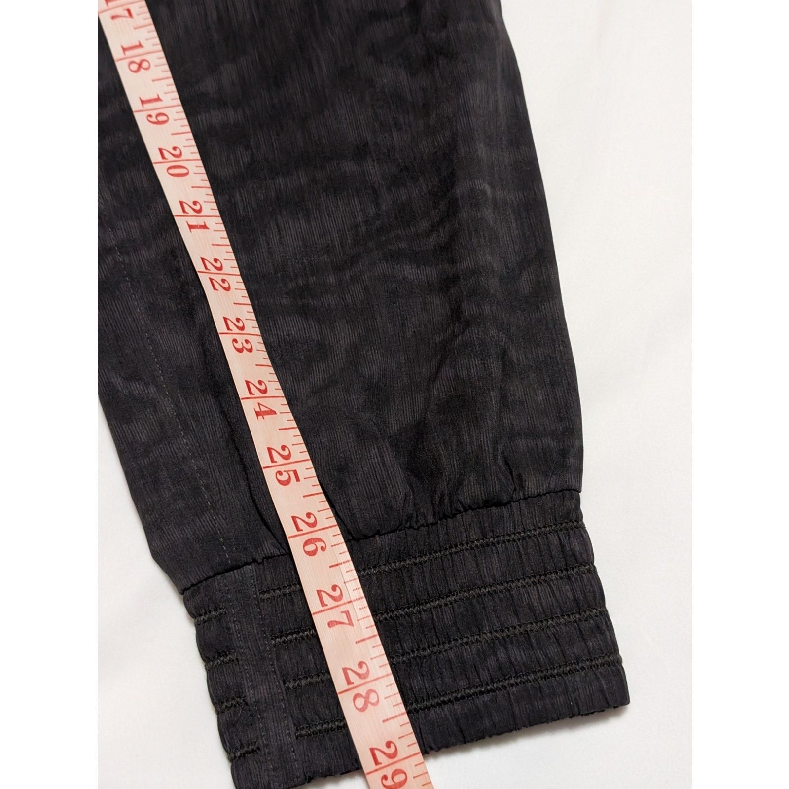 Athleta Athleta Camden Printed Jogger Pants Black Camo Drawstring Size 27" / US 4 / IT 40 - 8 Thumbnail
