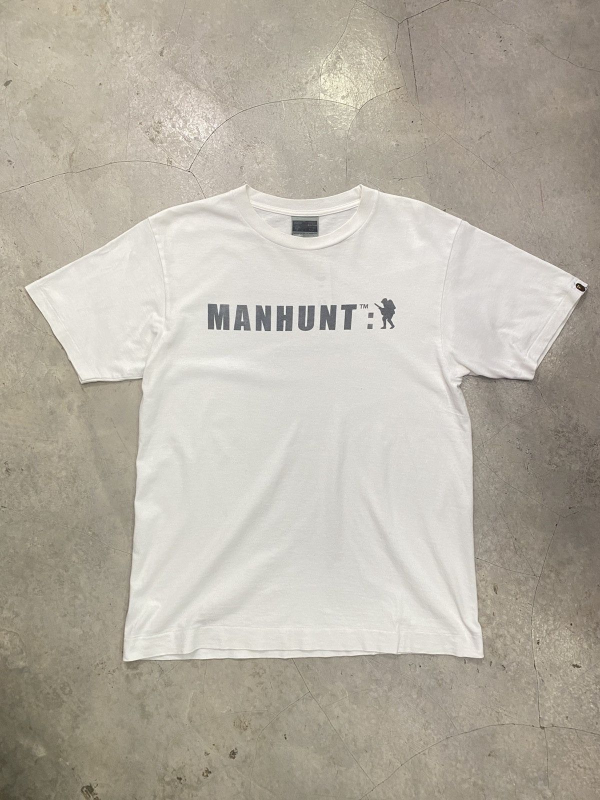 Bape A Bathing Ape MANHUNT Size US M / EU 48-50 / 2 - 1 Thumbnail