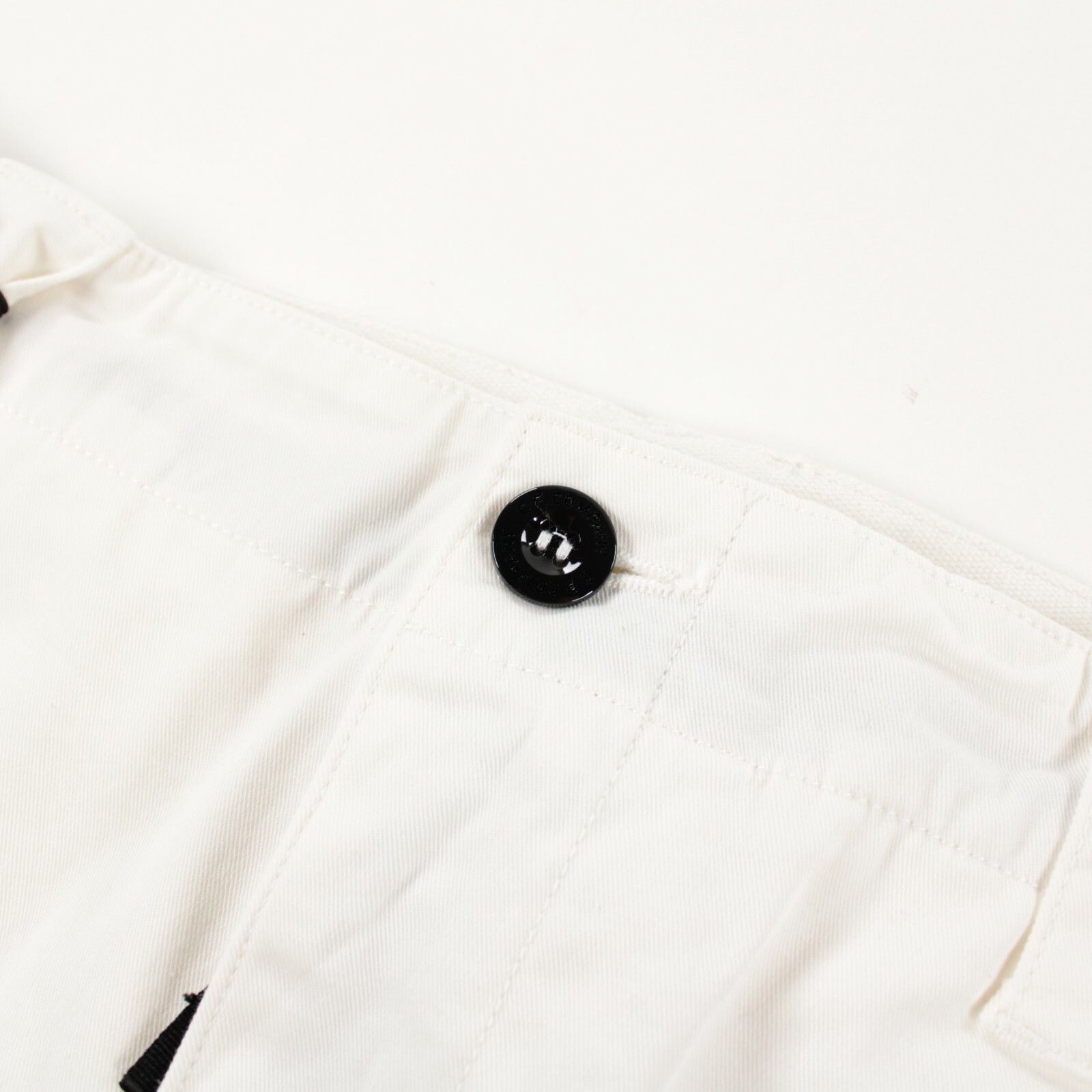 C.P. Company C.P. Company New with tags Cargo Size 32 US In White Size US 32 / EU 48 - 1 Thumbnail